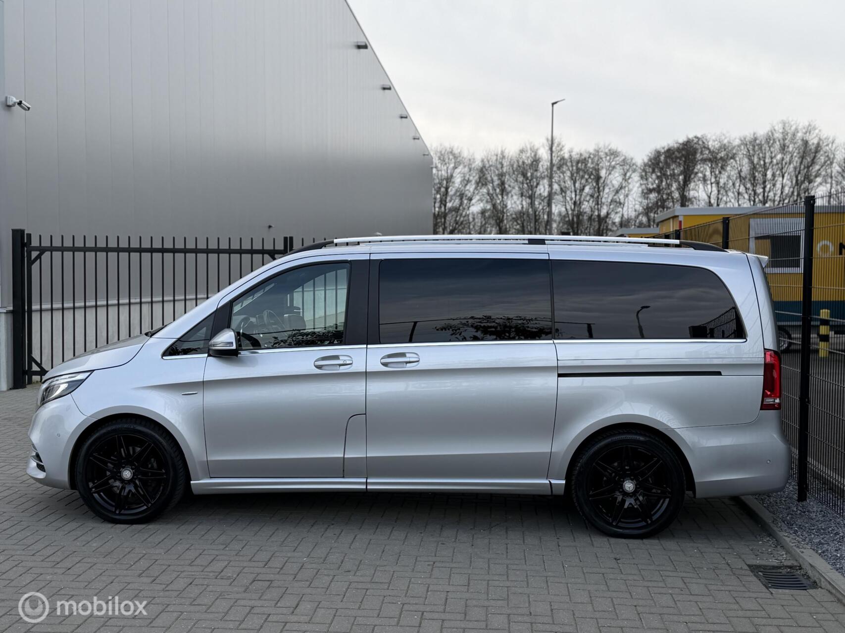 Foto van Mercedes-Benz V-klasse