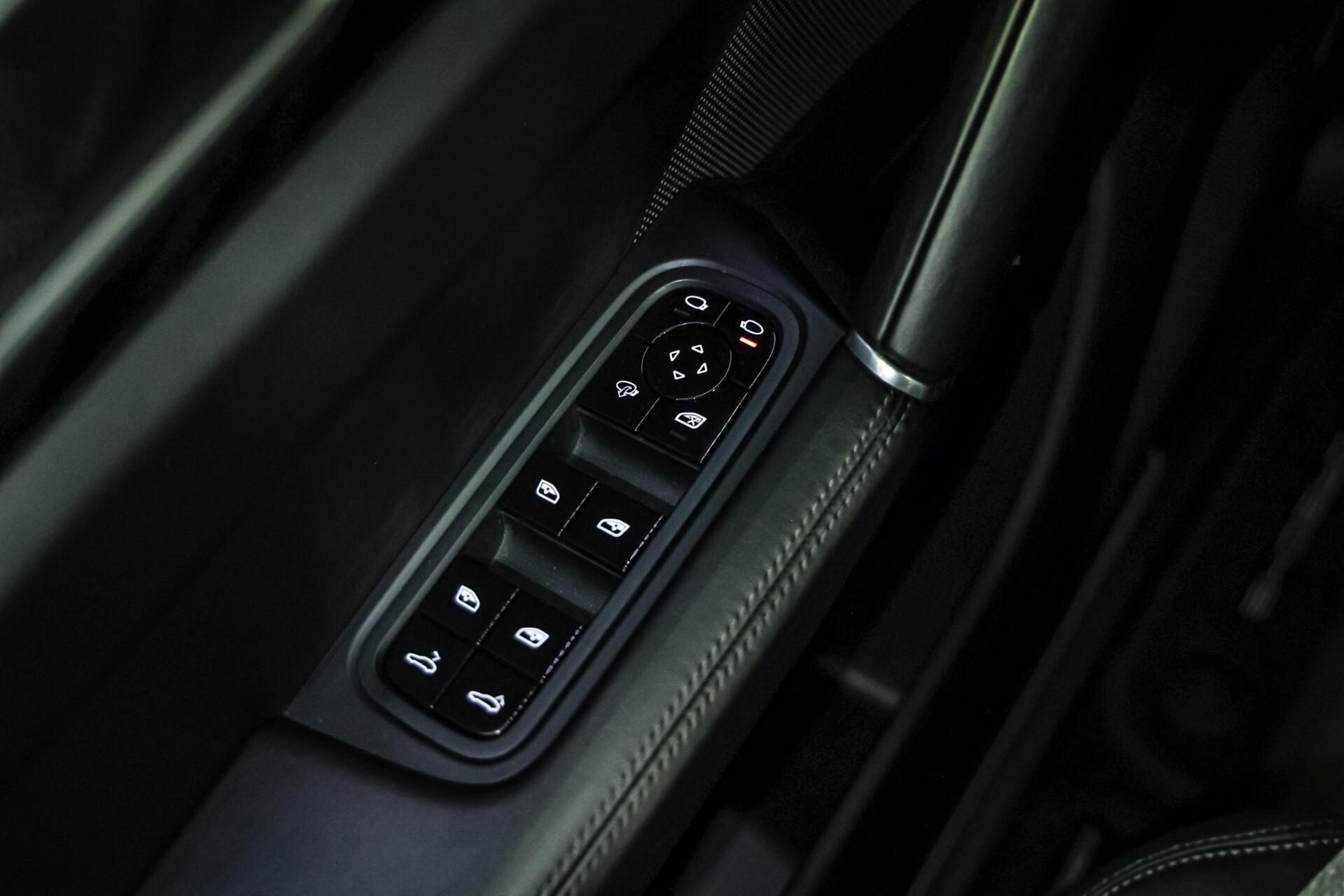 Foto van Porsche Cayenne Coupé