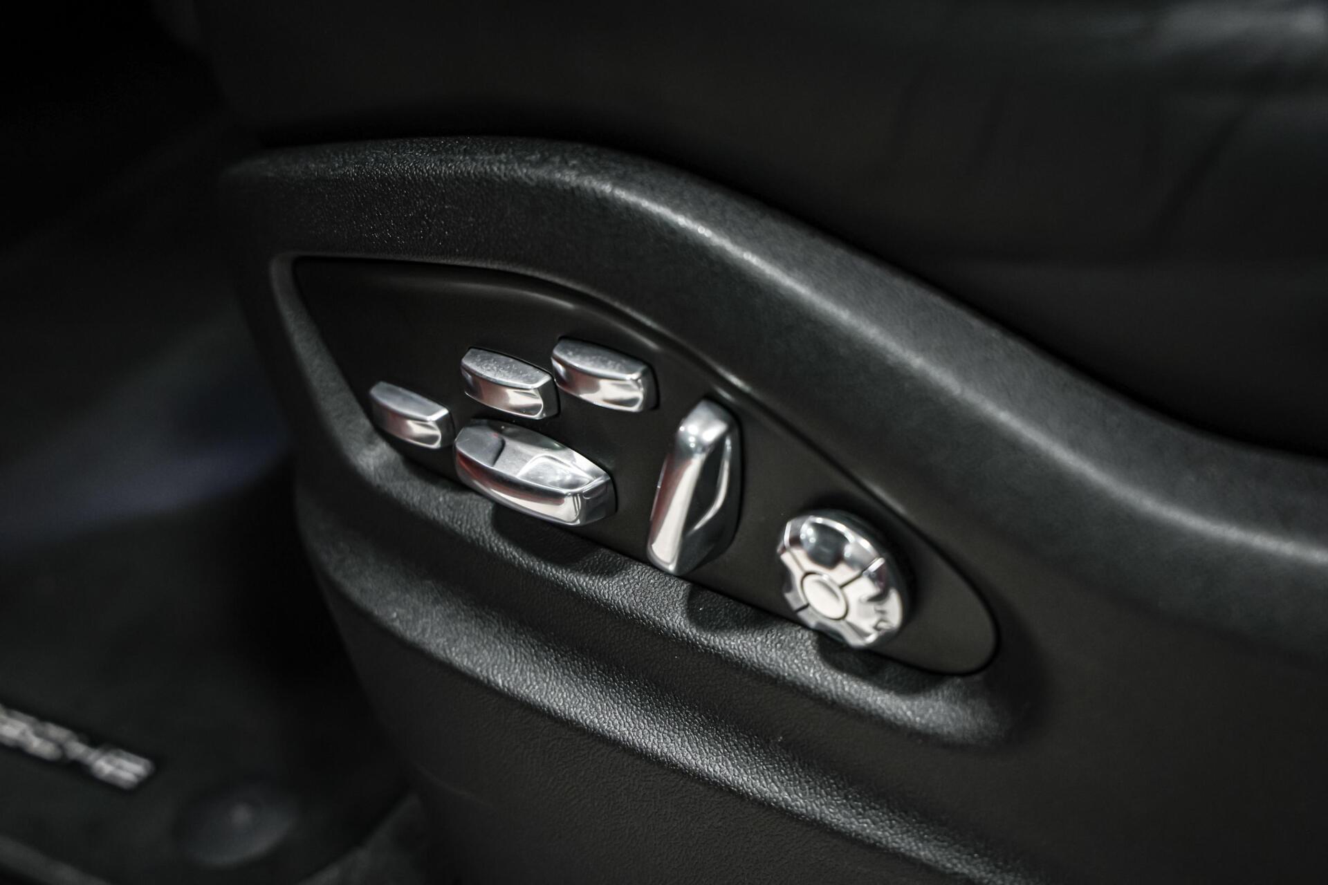 Foto van Porsche Cayenne Coupé