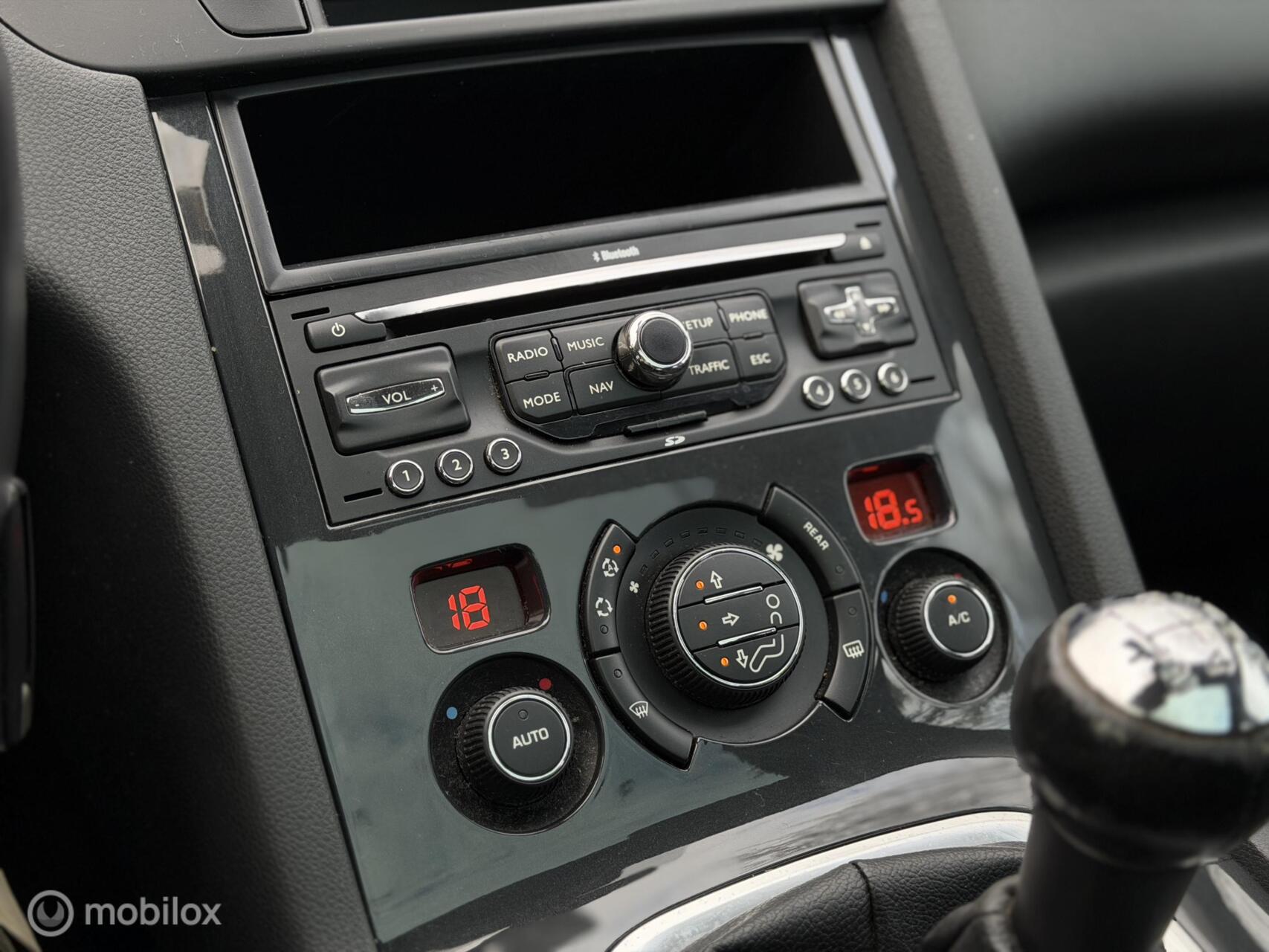 Foto van Peugeot 5008