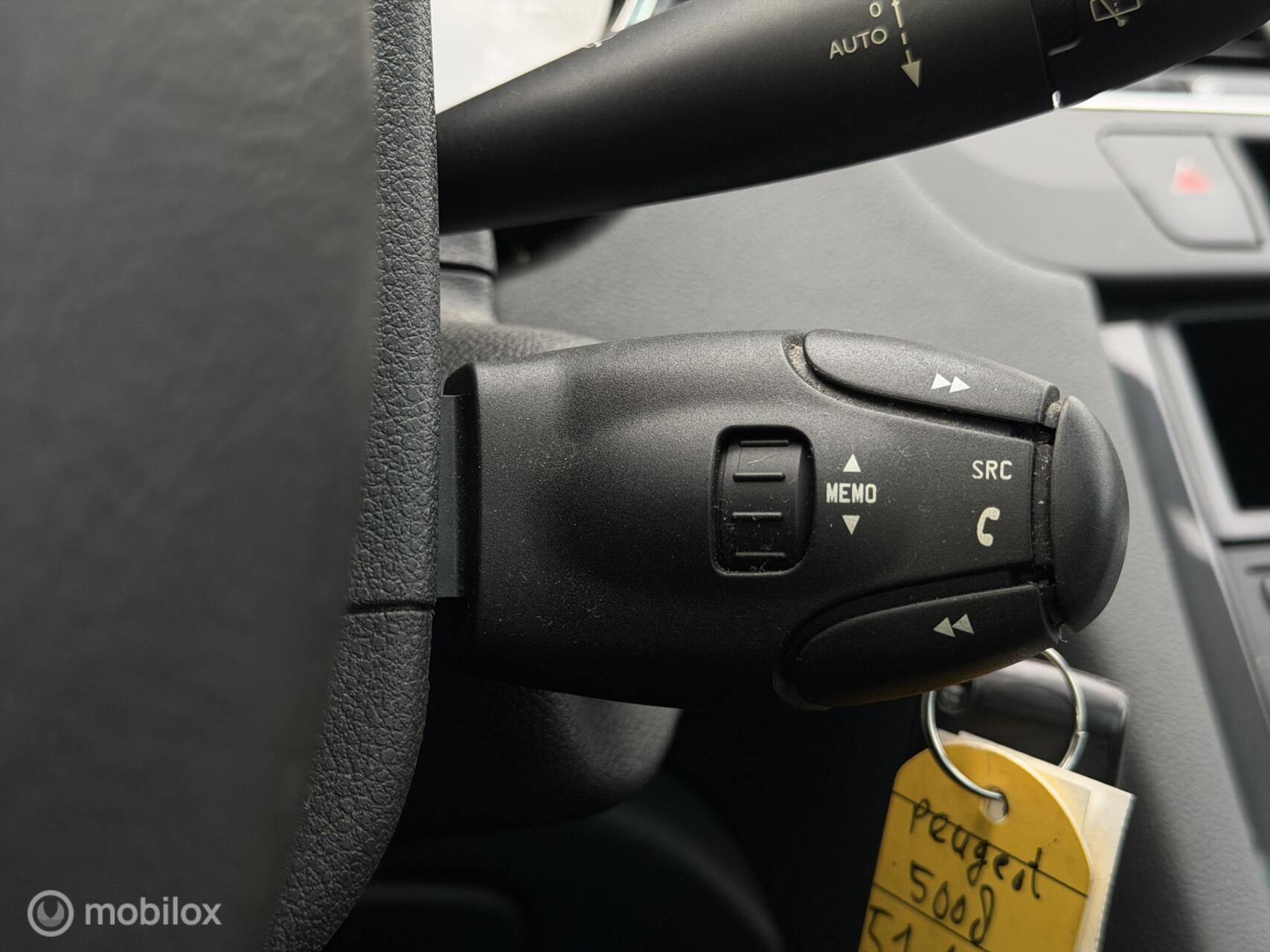 Foto van Peugeot 5008