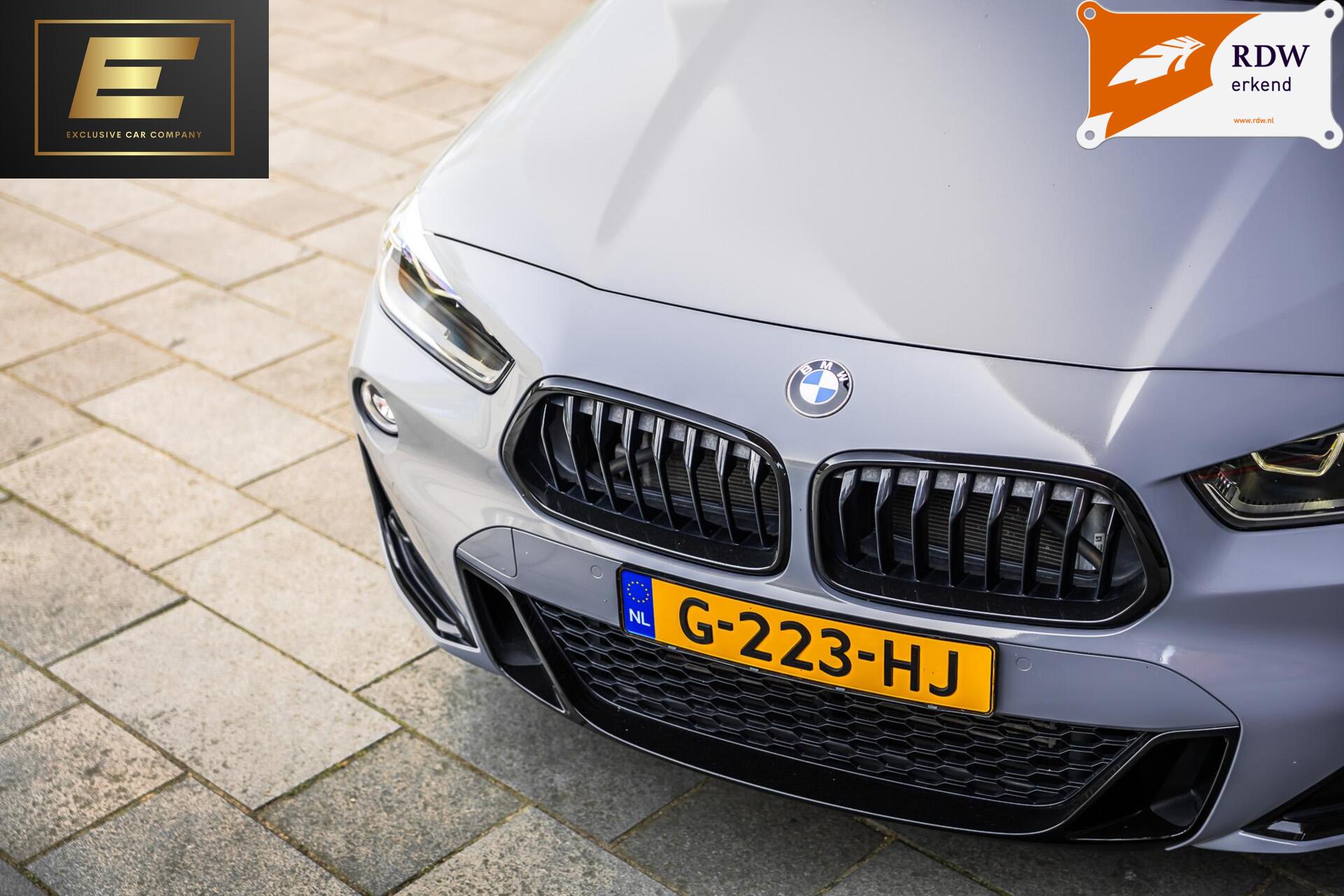 Foto van BMW X2 M35i