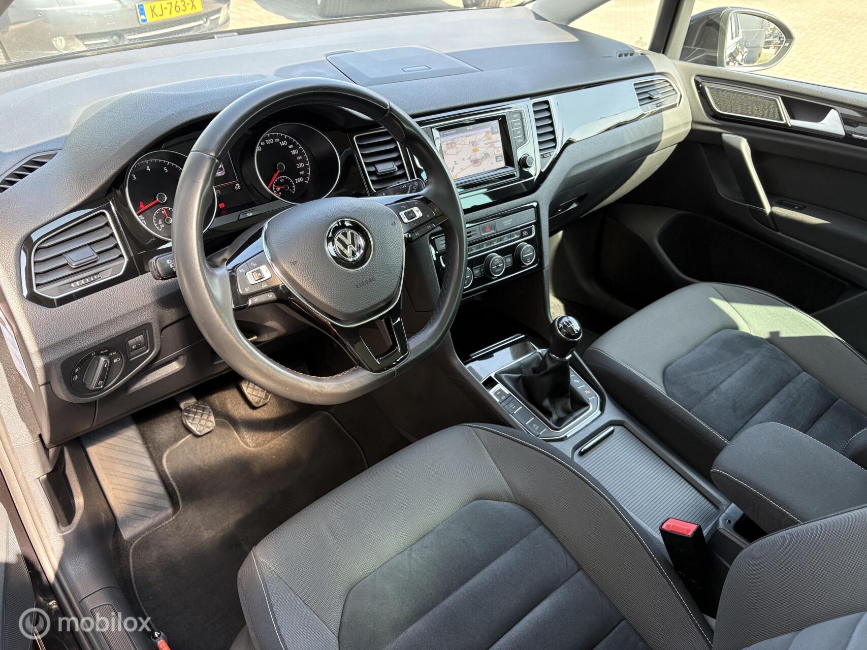 Foto van Volkswagen Golf Sportsvan