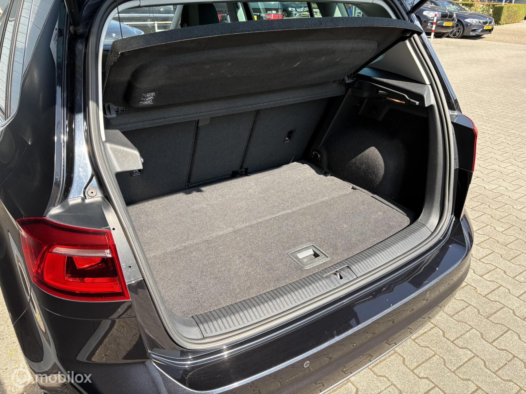 Foto van Volkswagen Golf Sportsvan