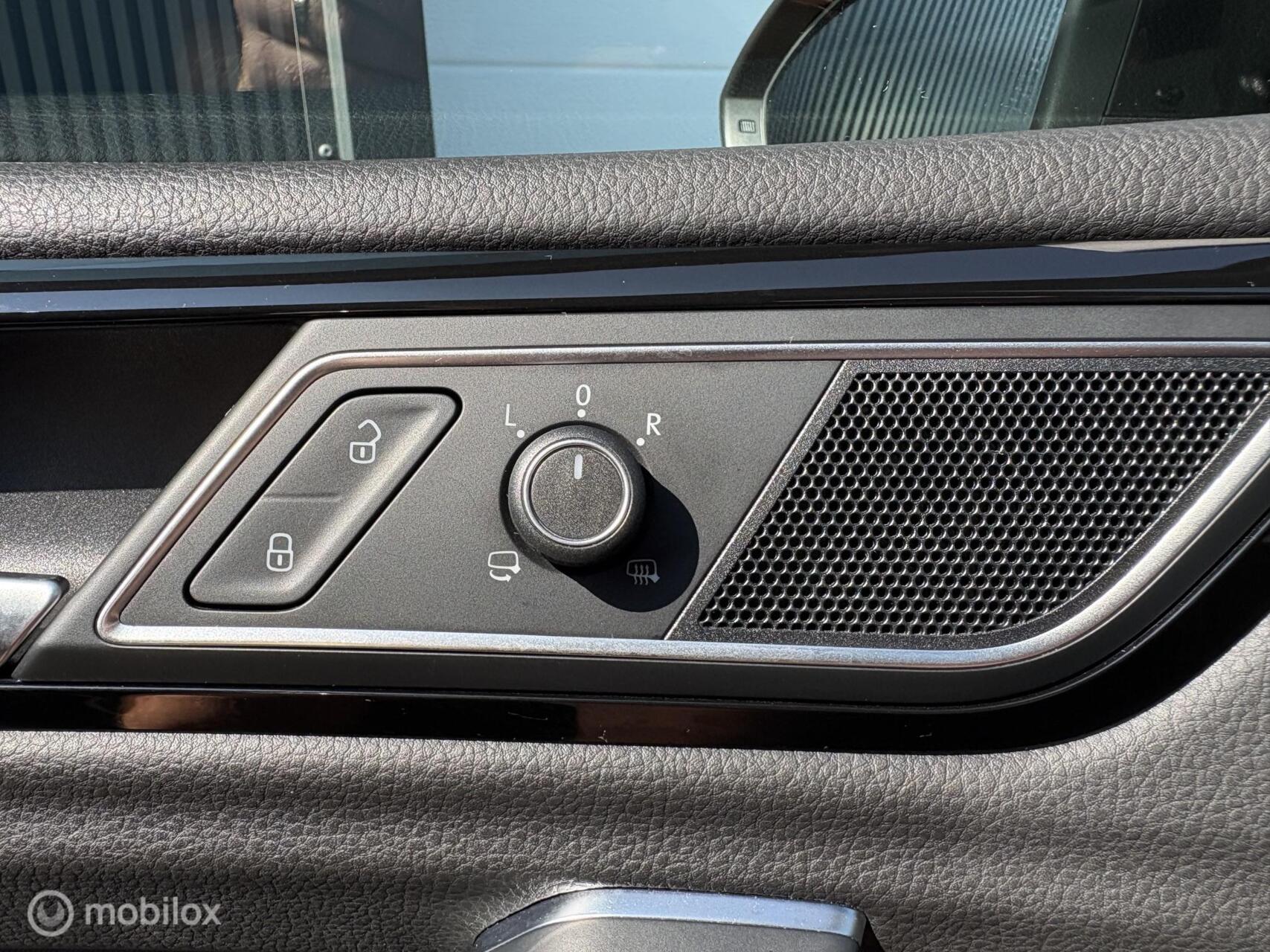 Foto van Volkswagen Golf Sportsvan