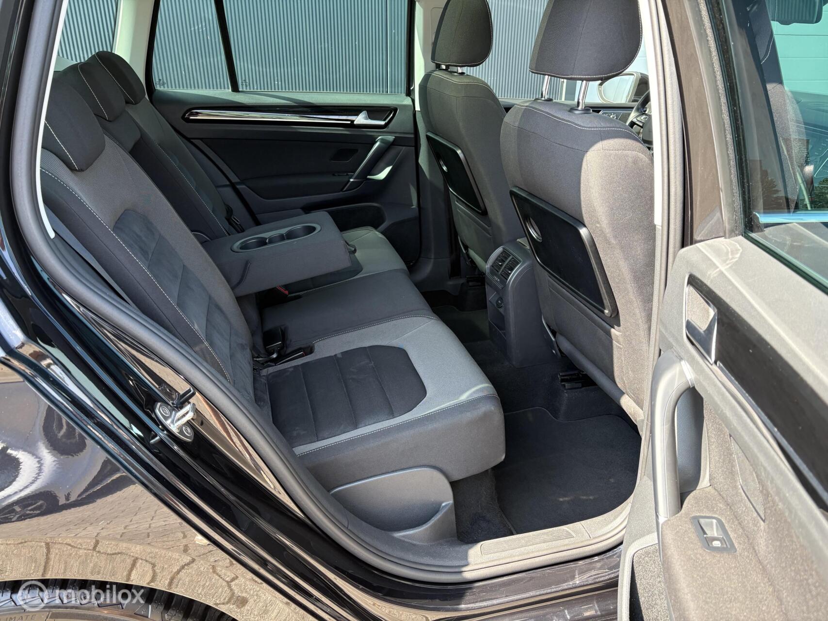 Foto van Volkswagen Golf Sportsvan