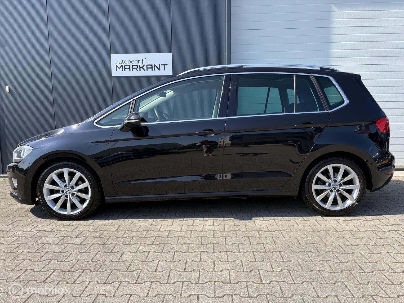 Foto van Volkswagen Golf Sportsvan