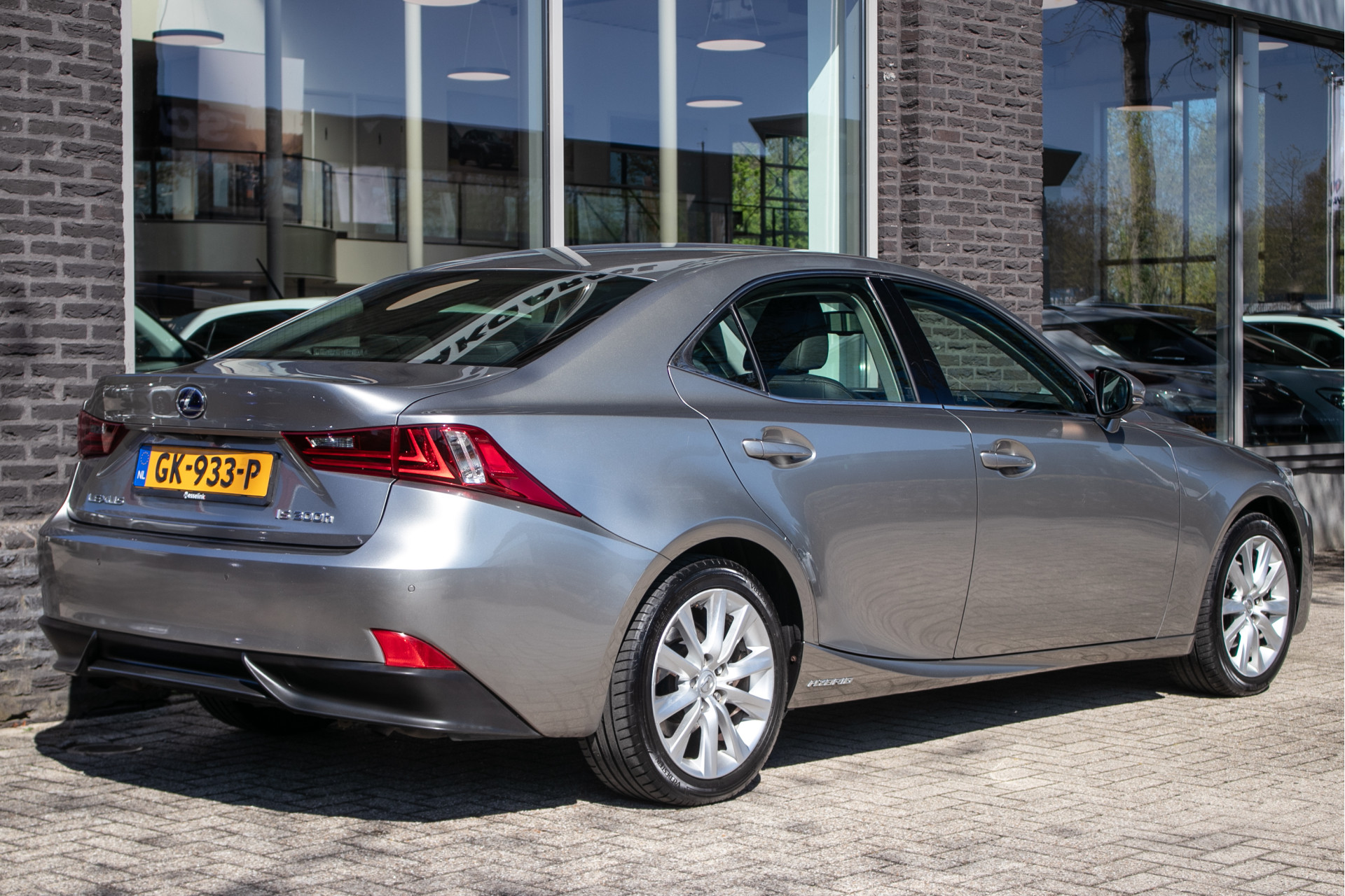 Foto van Lexus Lexus Is300h