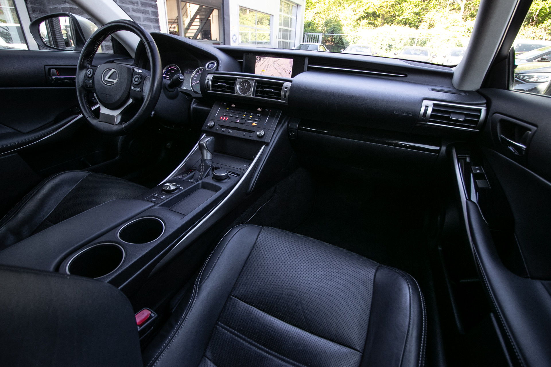 Foto van Lexus Lexus Is300h