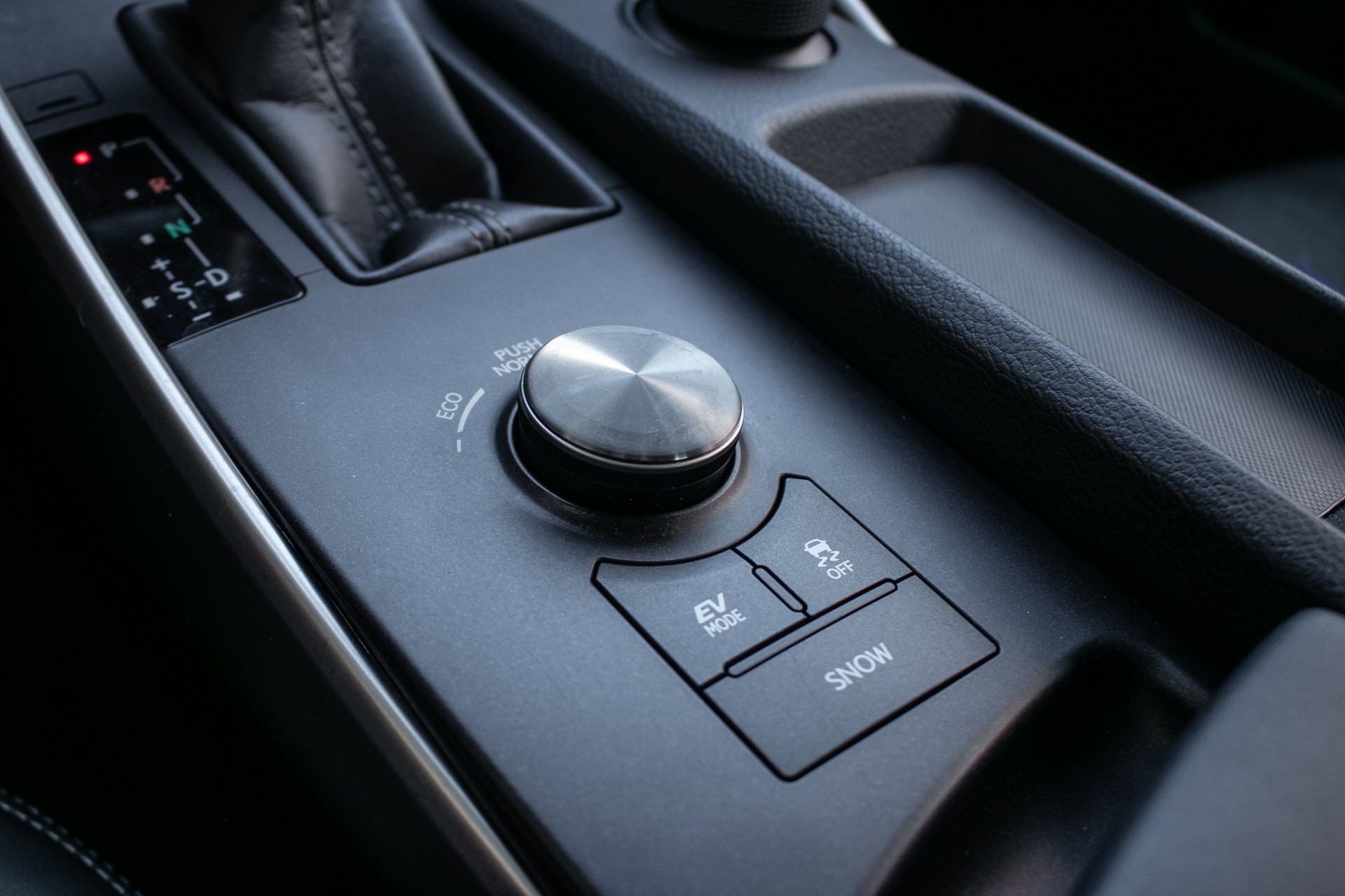 Foto van Lexus Lexus Is300h