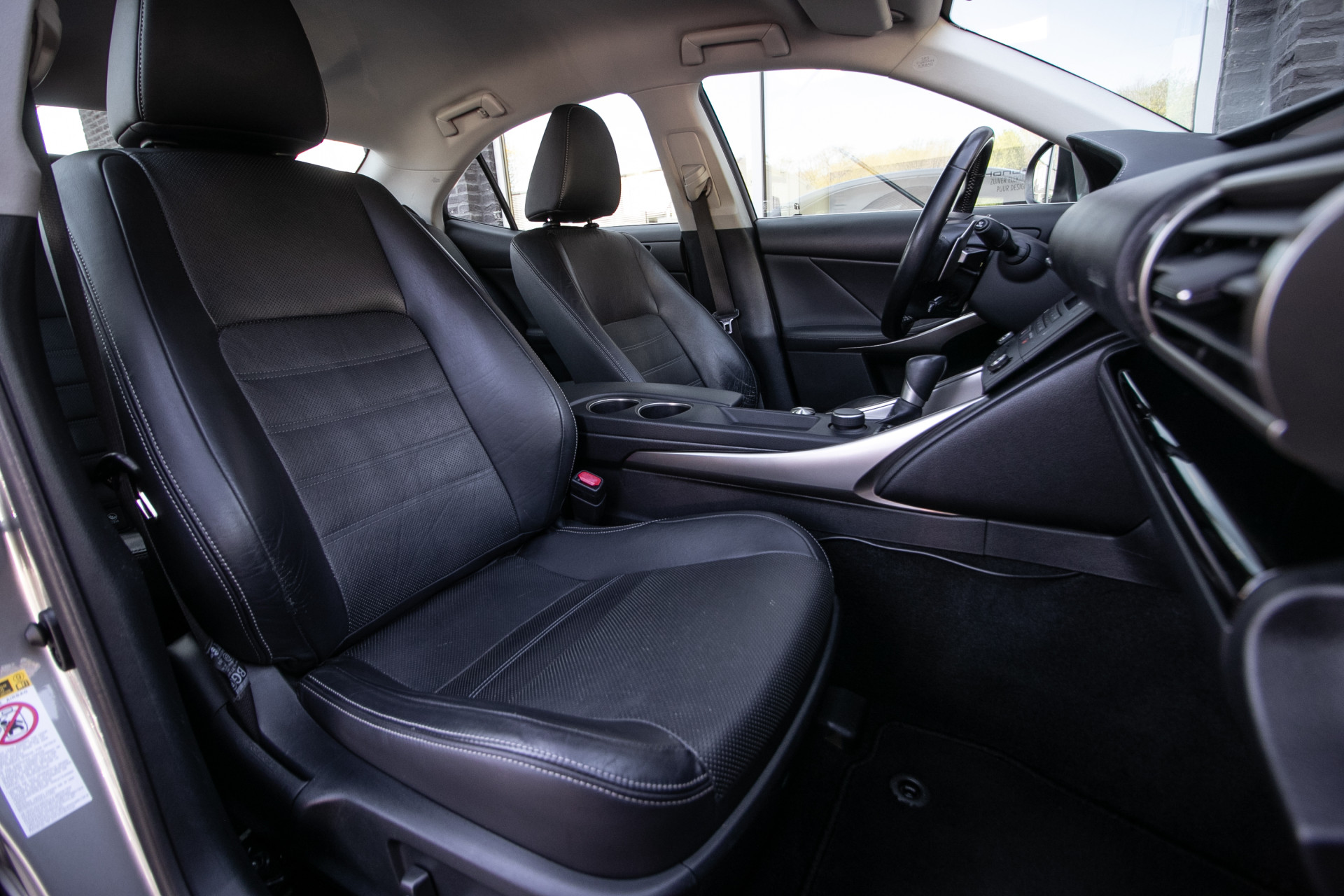 Foto van Lexus Lexus Is300h