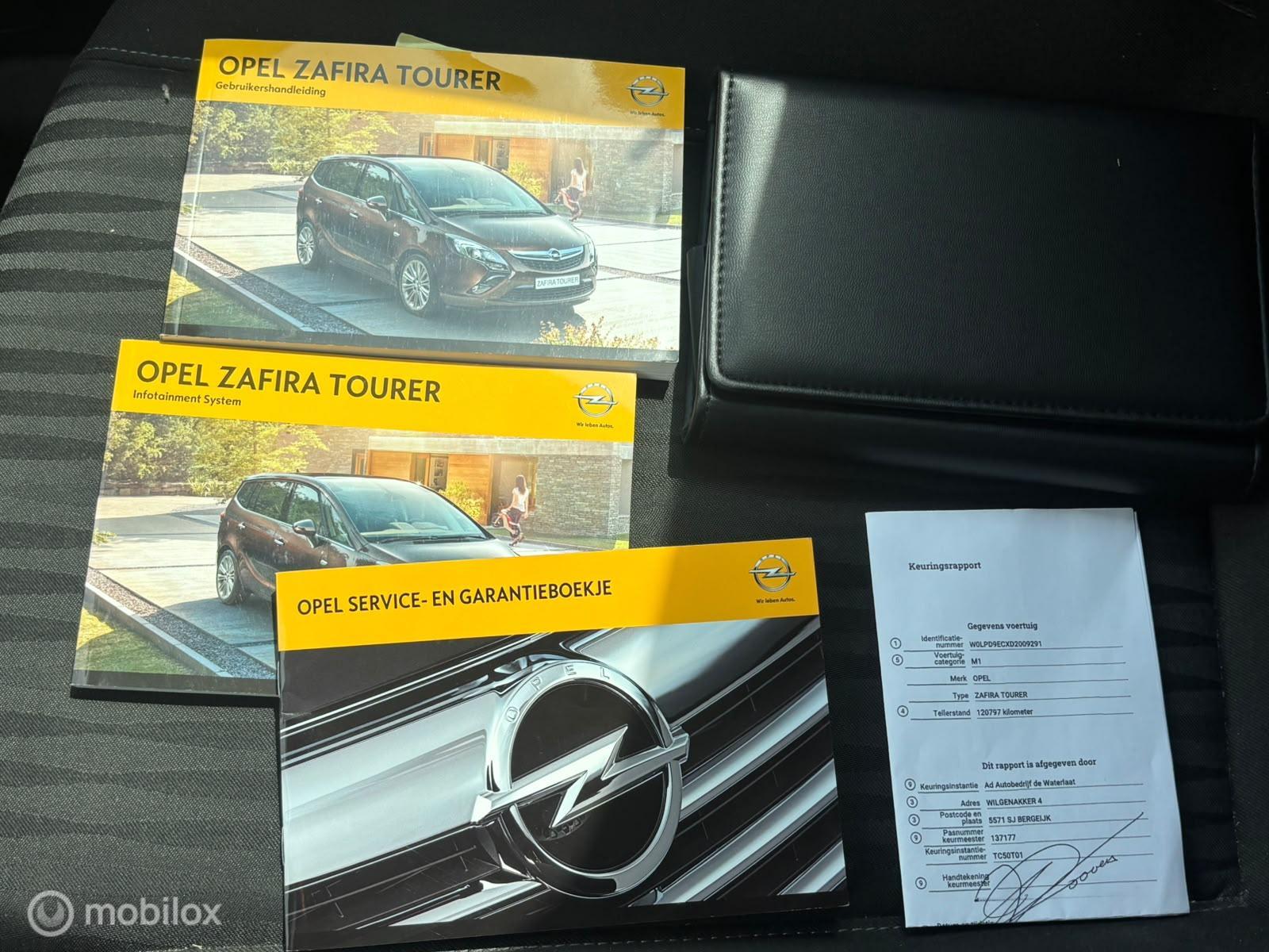 Foto van Opel Zafira Tourer