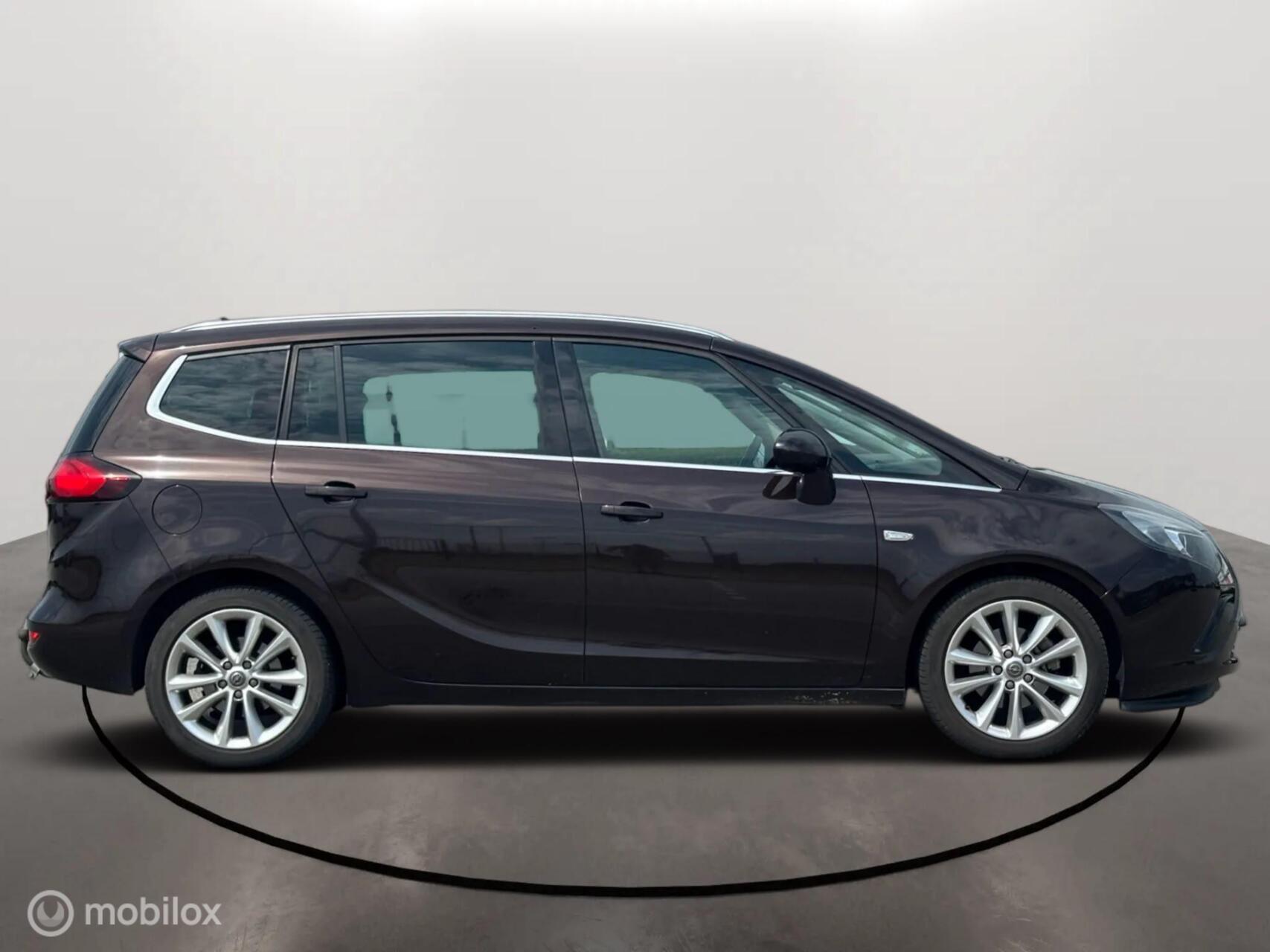 Foto van Opel Zafira Tourer