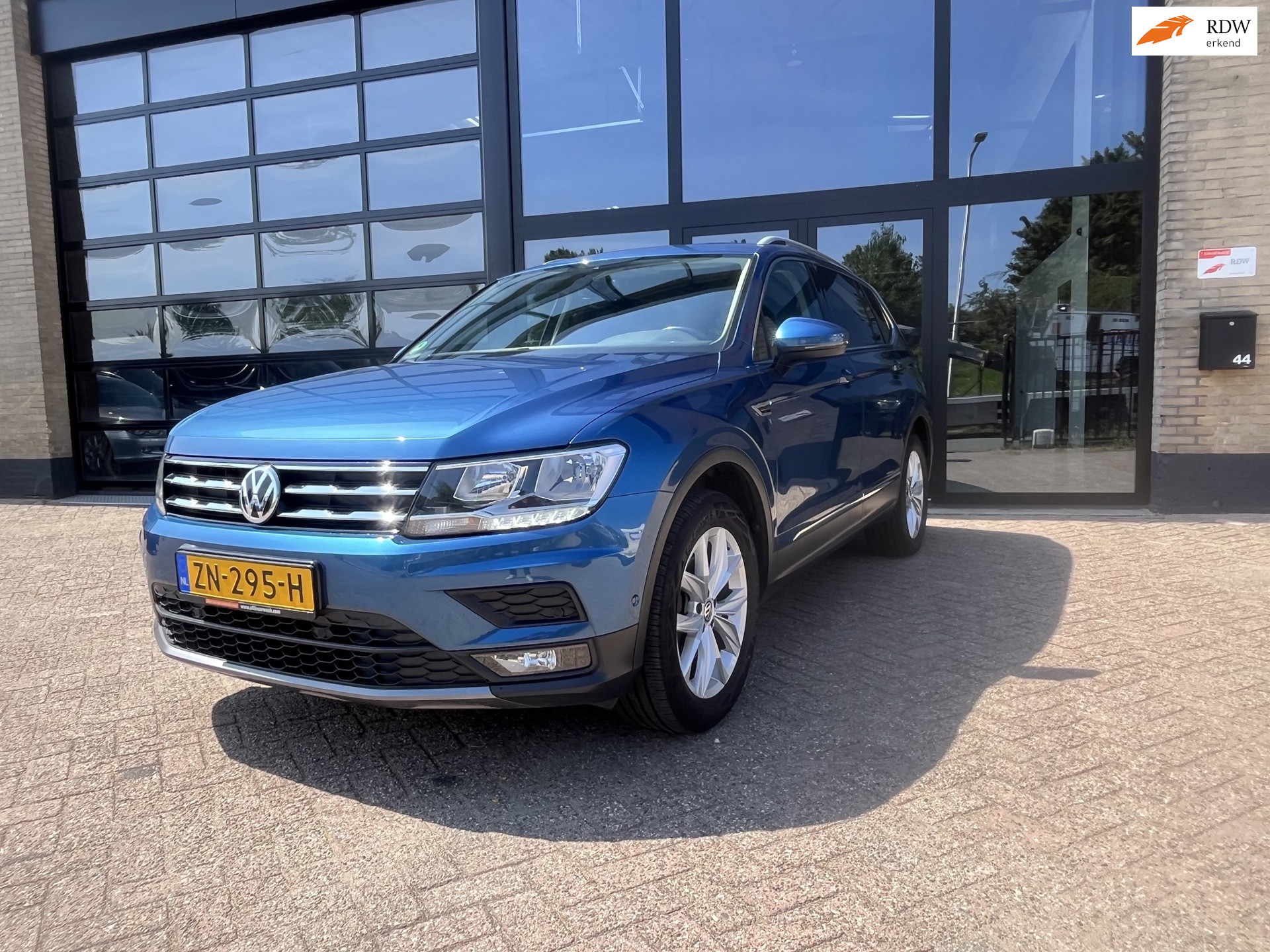 Volkswagen Tiguan 2.0 TDI Comfortline Business, 7 Persoons 2018 - voorkant