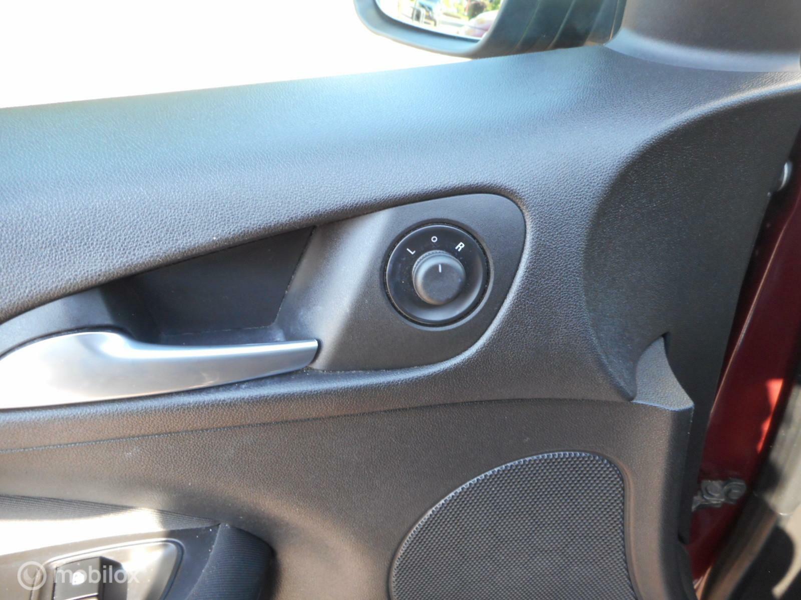 Foto van Opel Adam