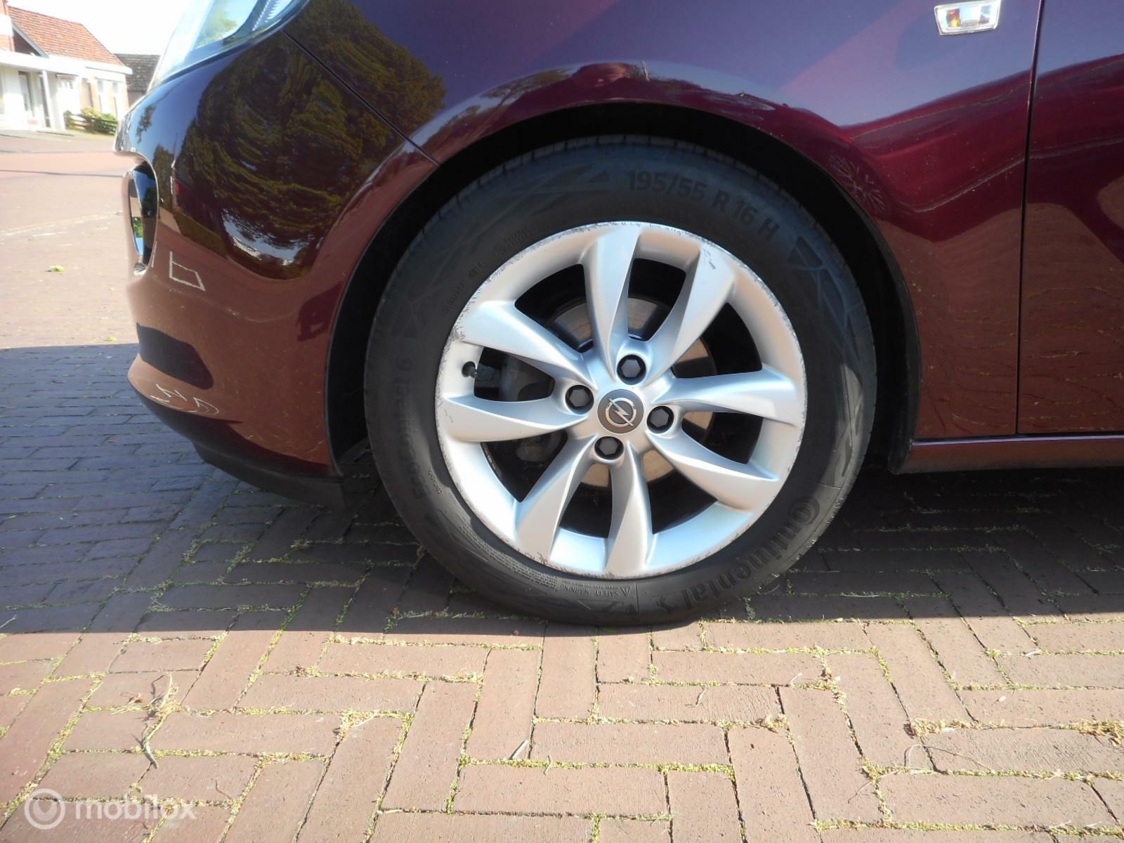Foto van Opel Adam