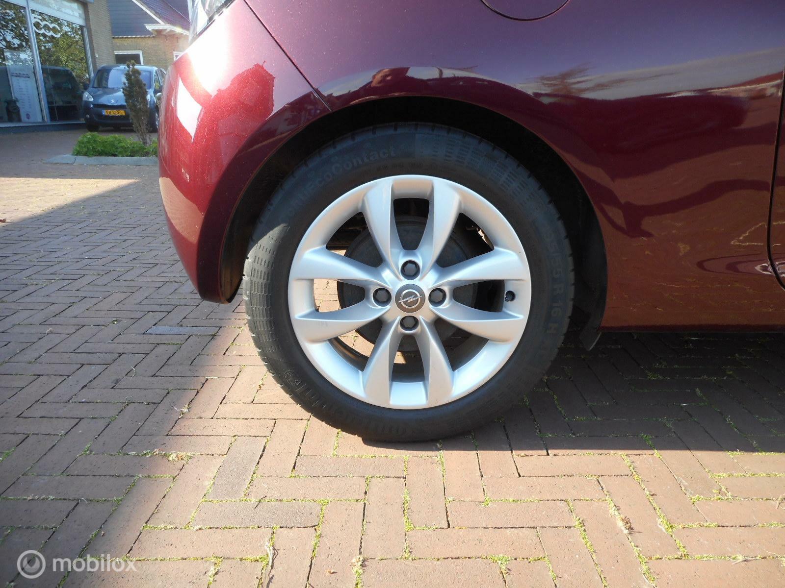 Foto van Opel Adam