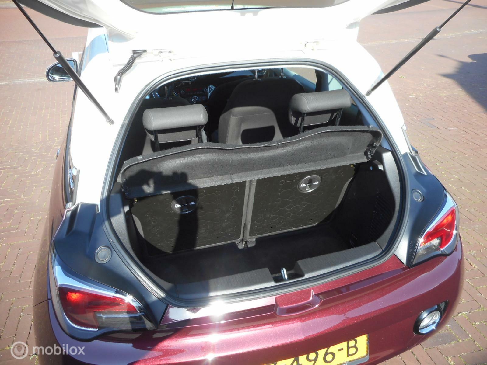 Foto van Opel Adam
