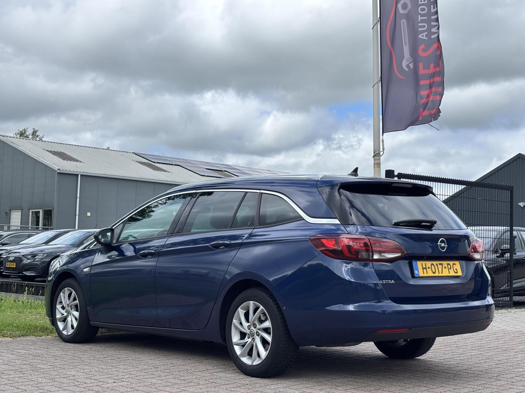 Foto van Opel Astra Sports Tourer