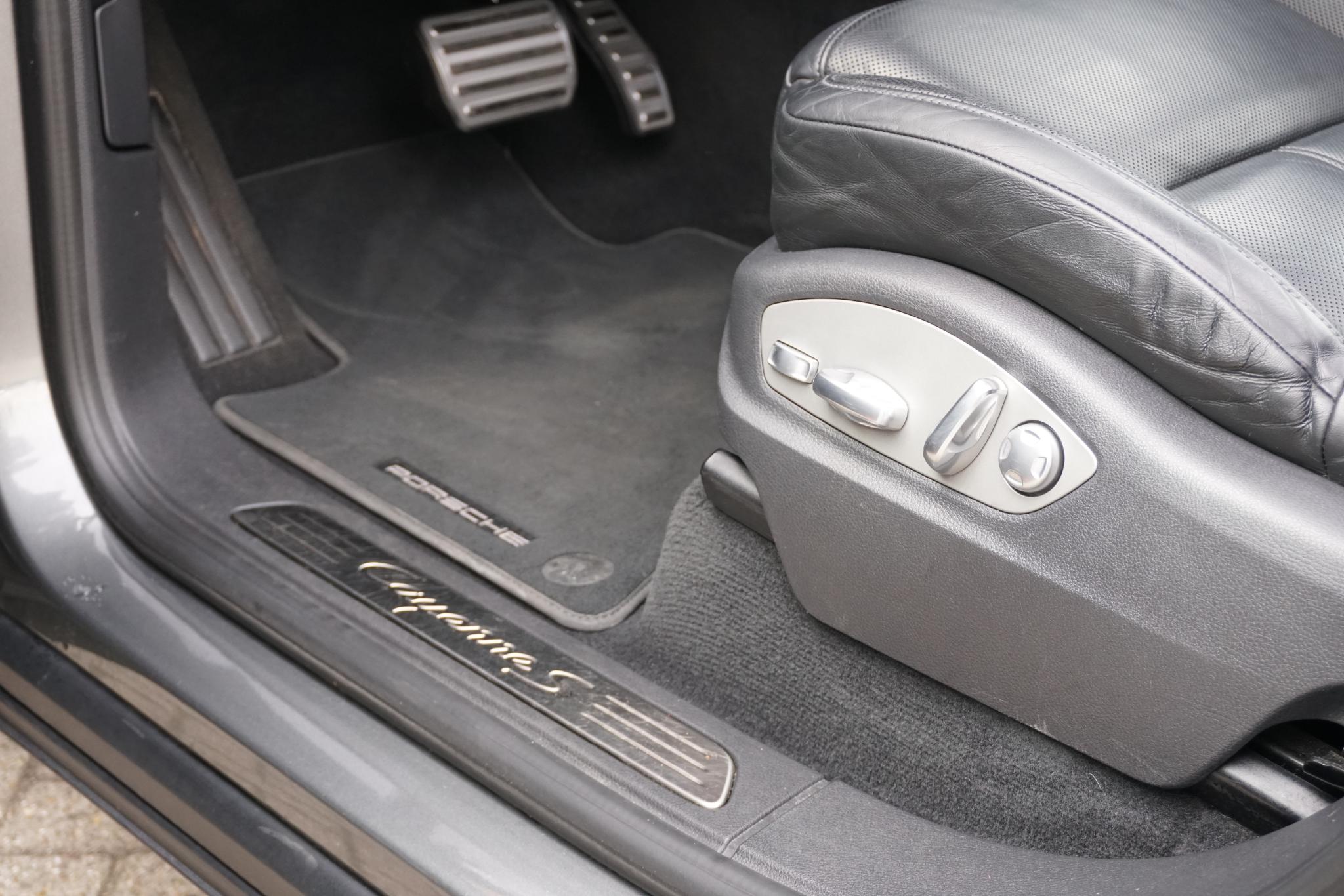 Foto van Porsche Cayenne S