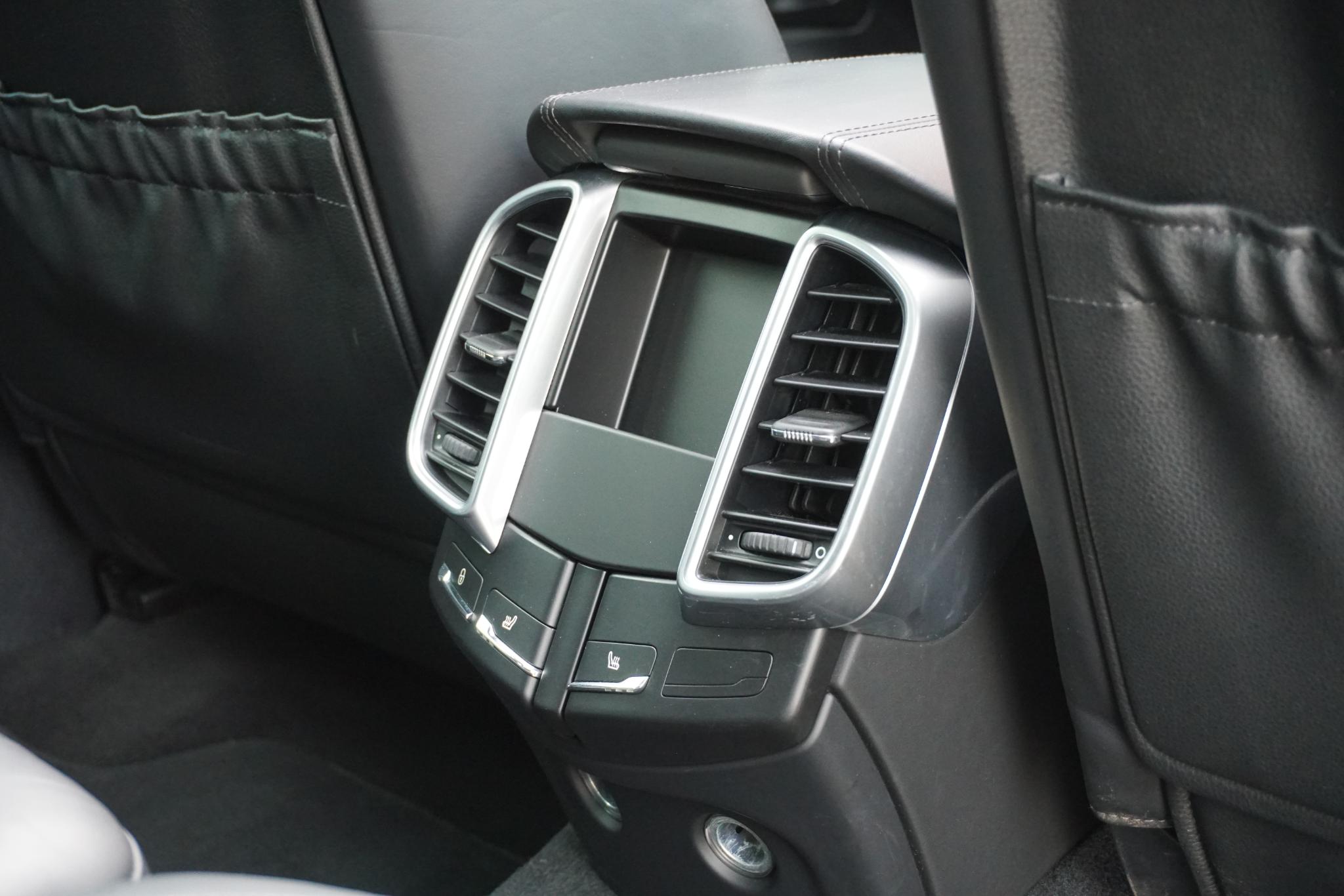 Foto van Porsche Cayenne S