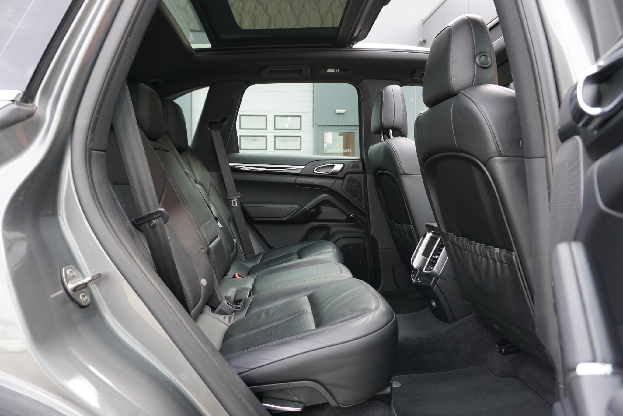 Foto van Porsche Cayenne S