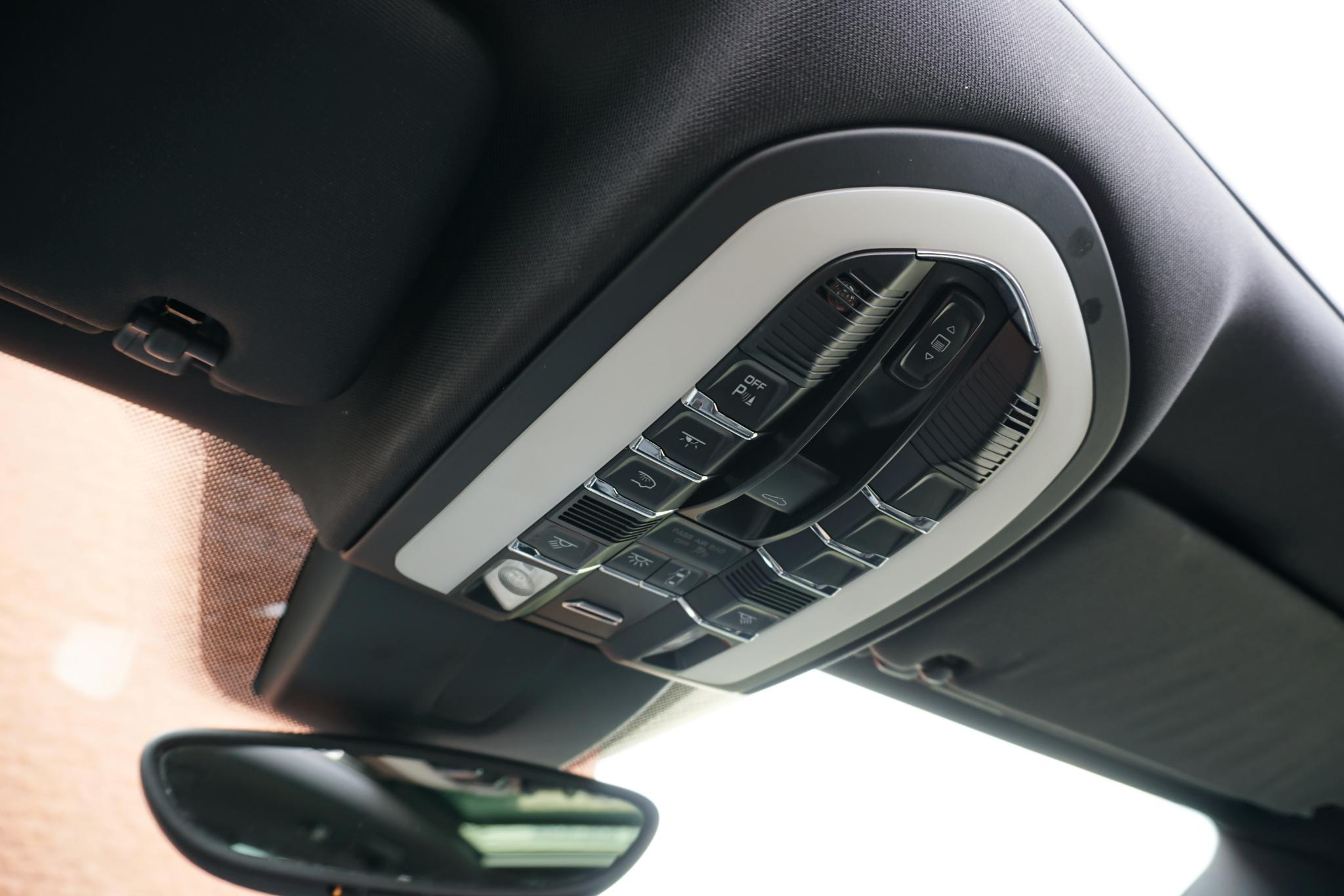 Foto van Porsche Cayenne S