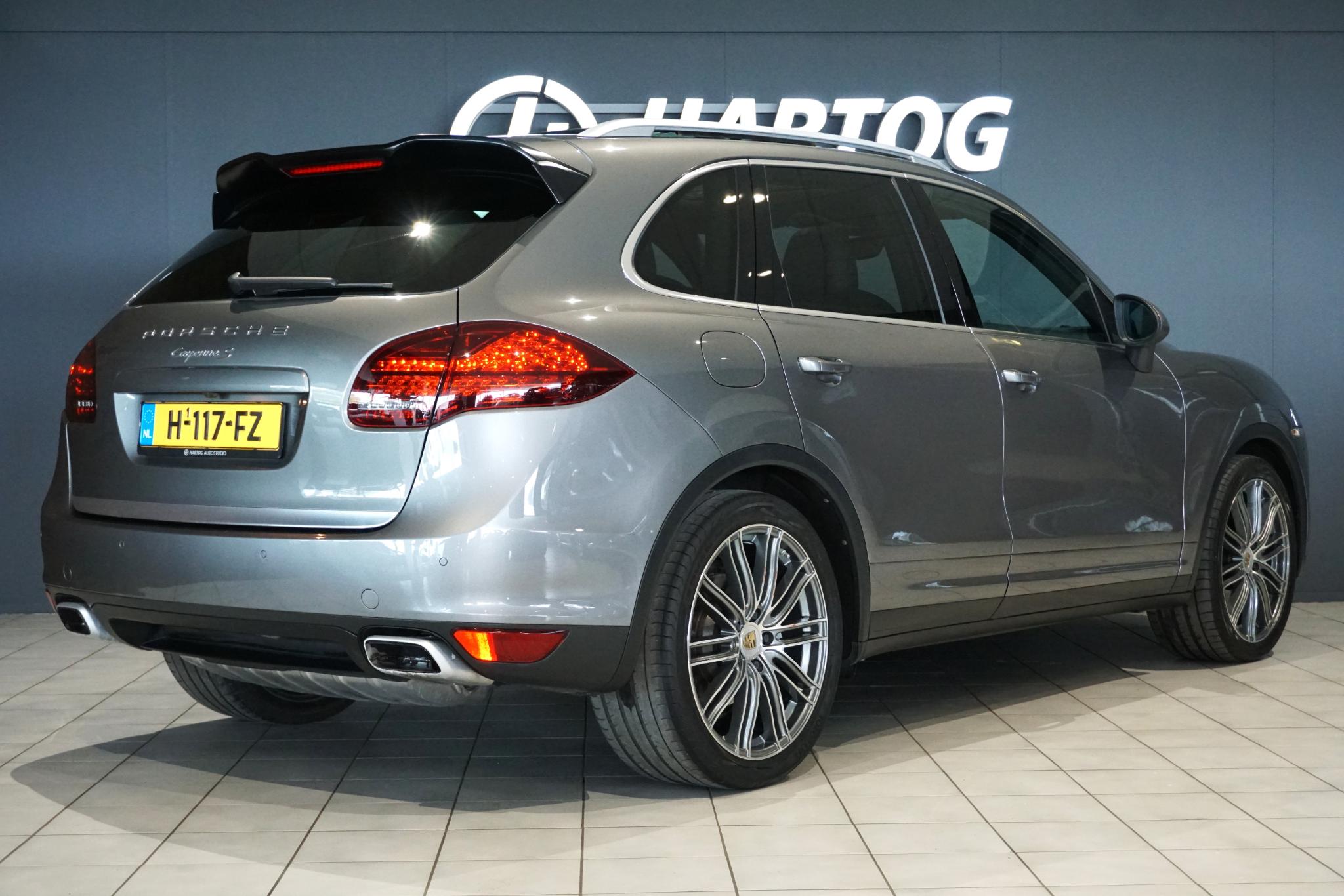 Foto van Porsche Cayenne S