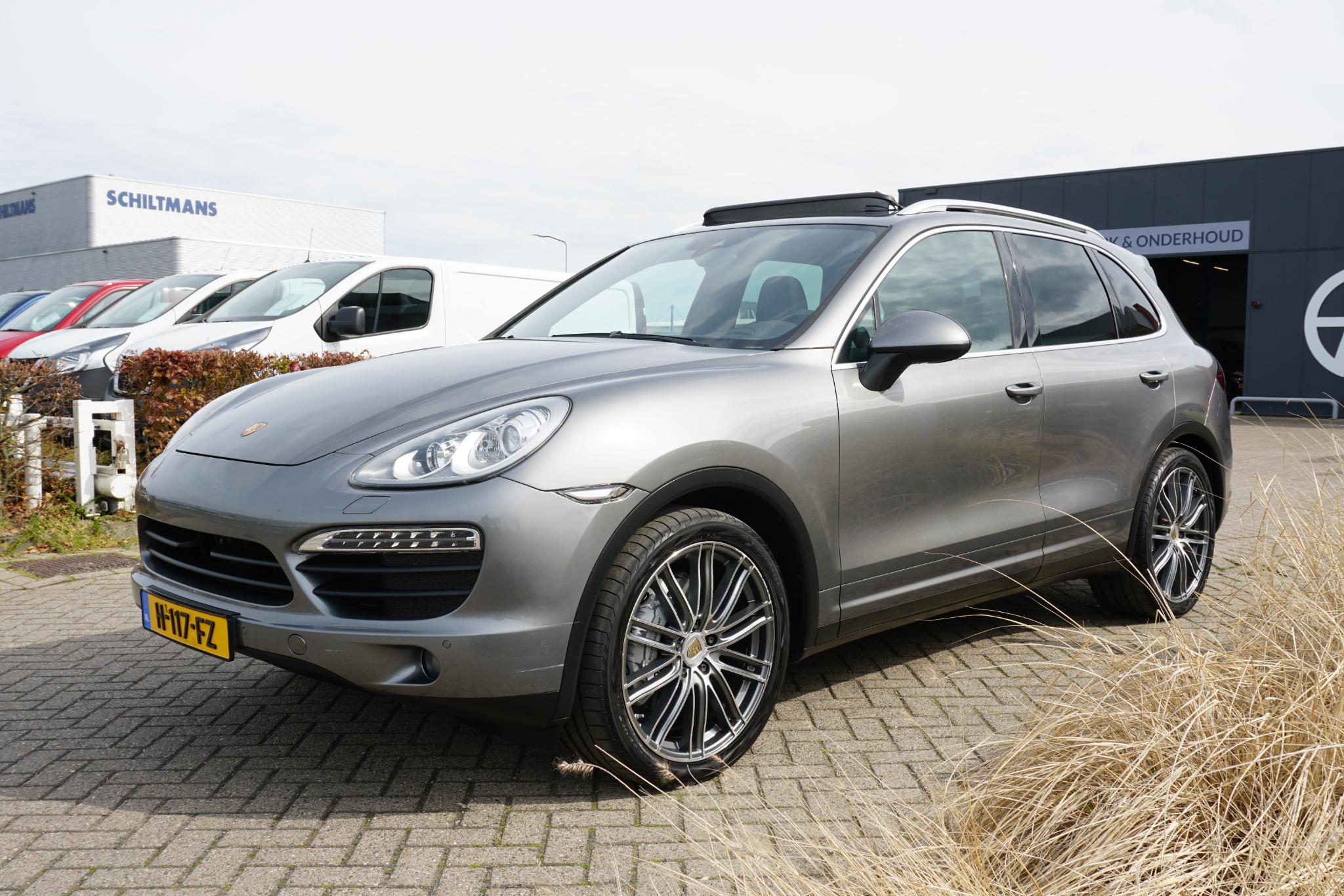 Foto van Porsche Cayenne S
