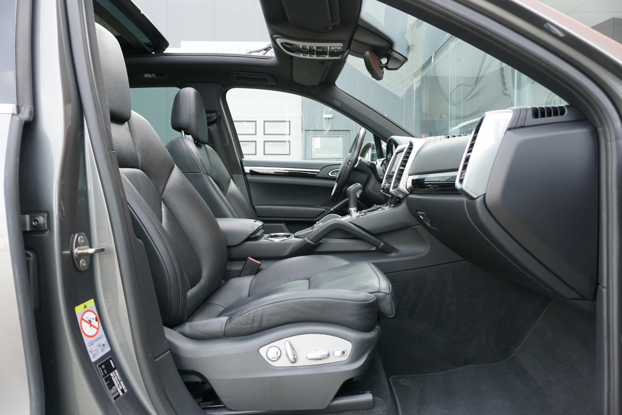 Foto van Porsche Cayenne S