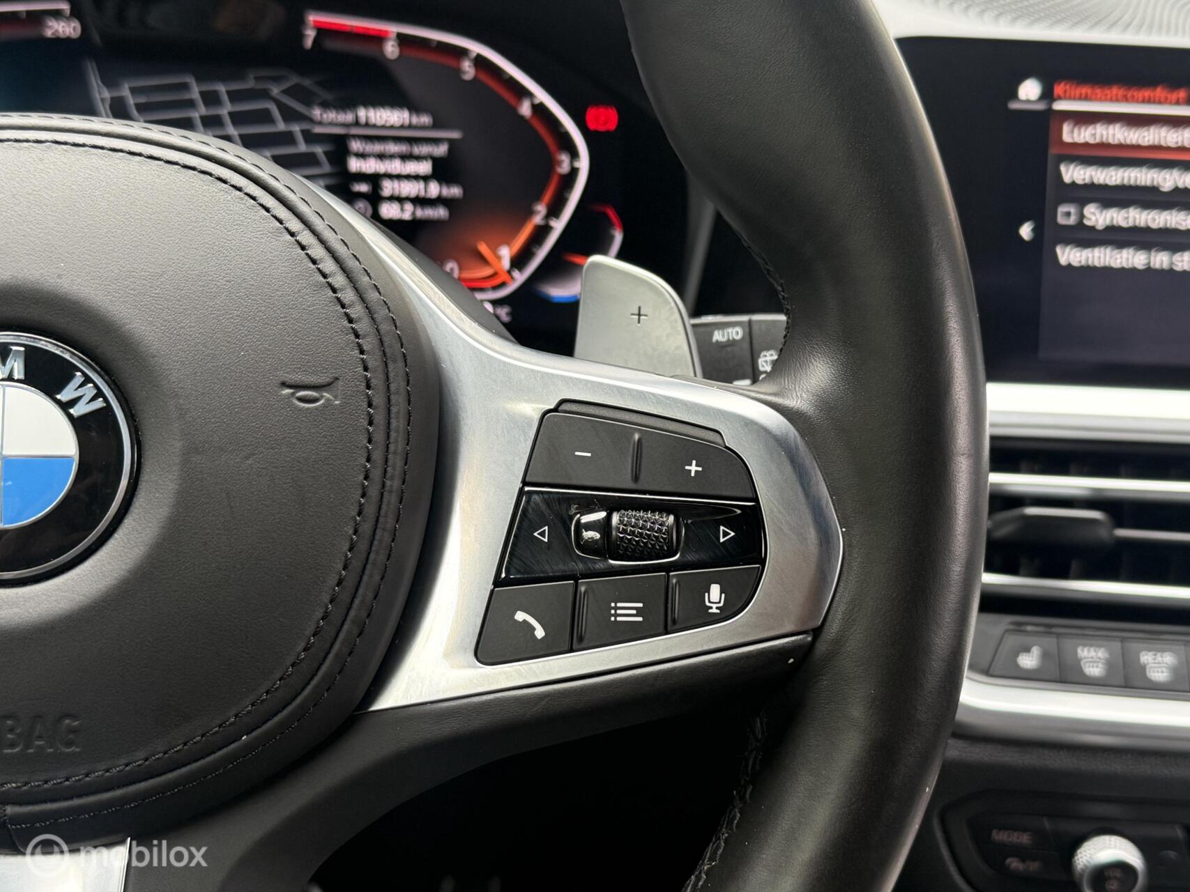 Foto van BMW 330i