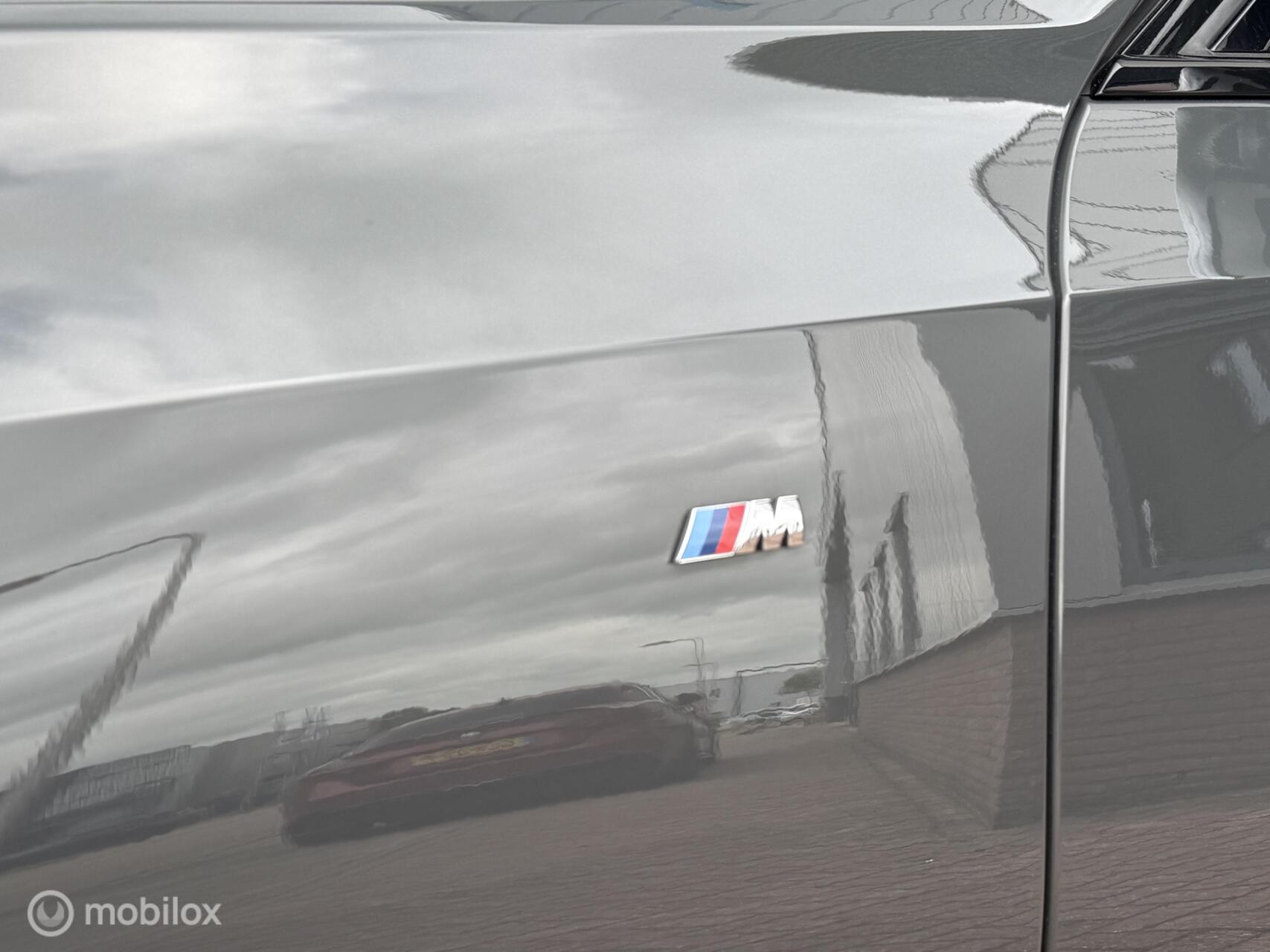 Foto van BMW 330i