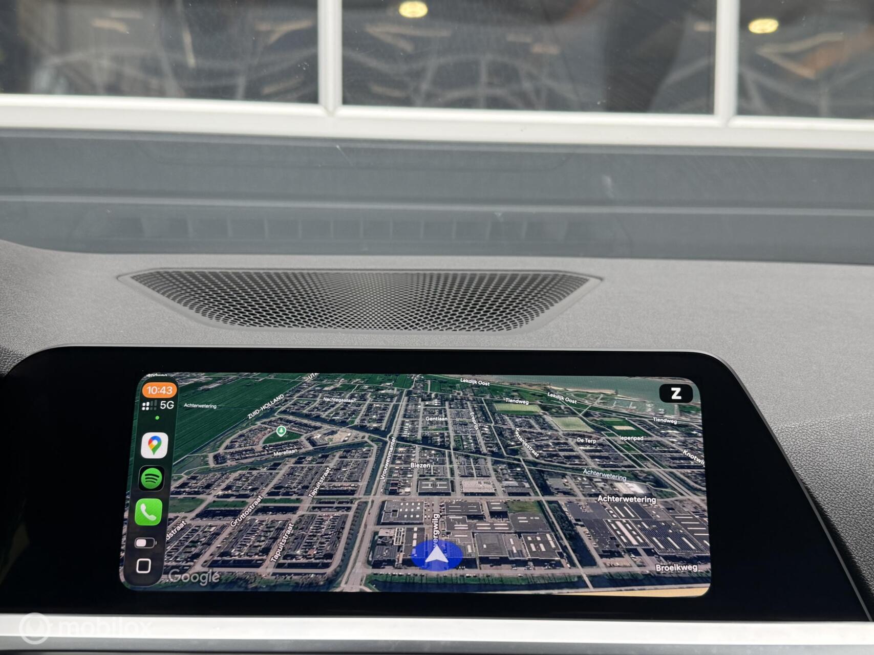 Foto van BMW 330i