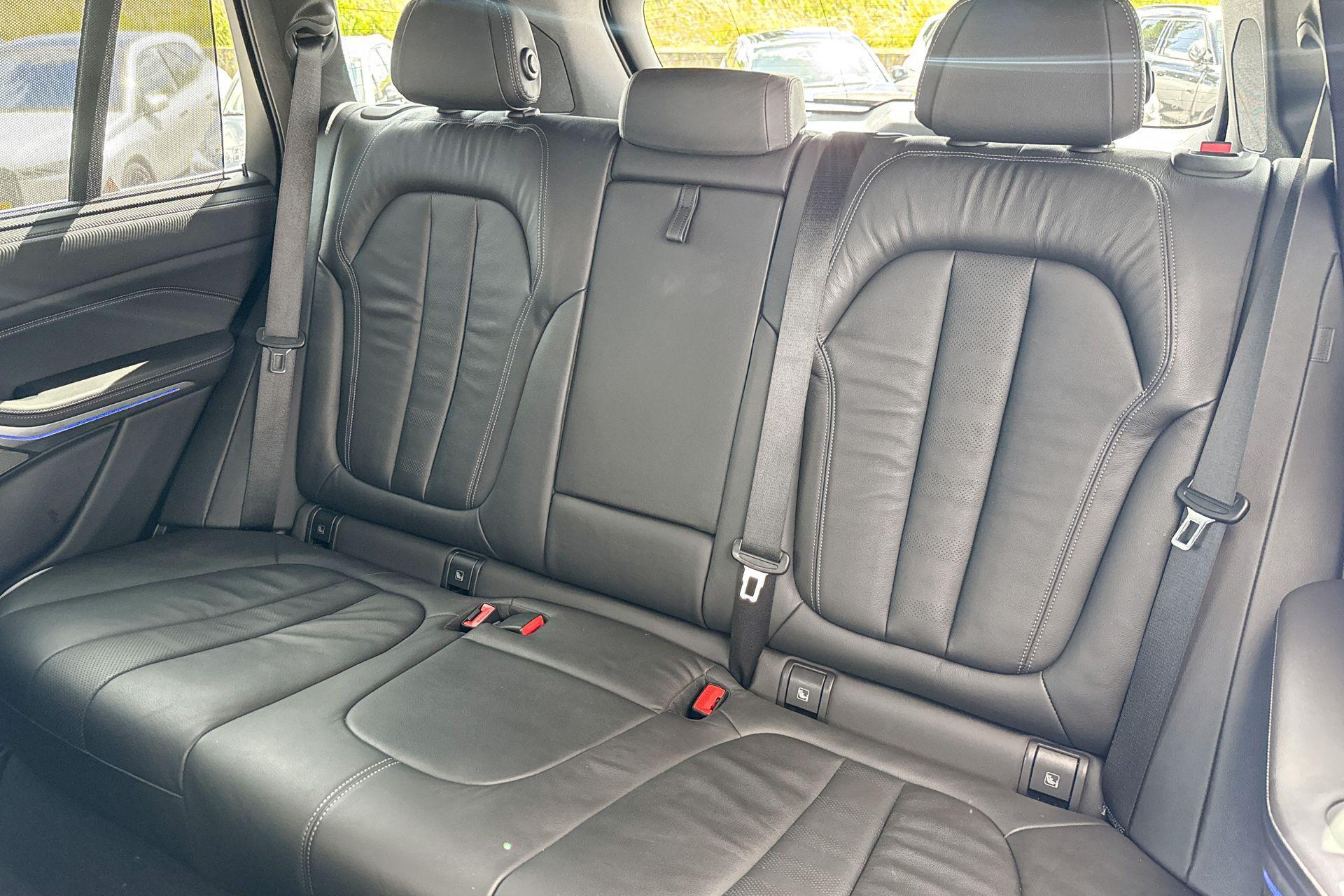 Foto van BMW X5 Xdrive40i