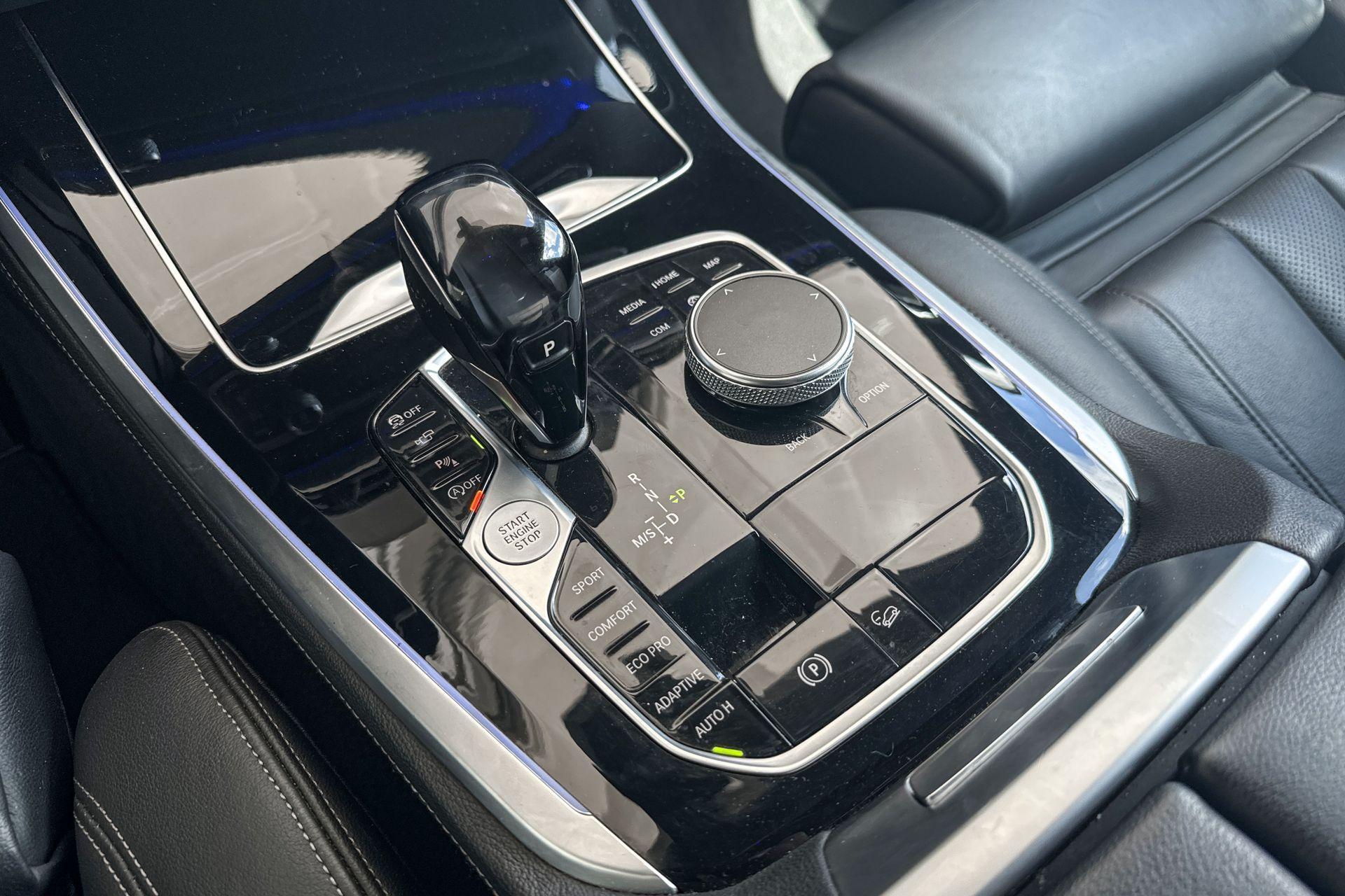 Foto van BMW X5 Xdrive40i