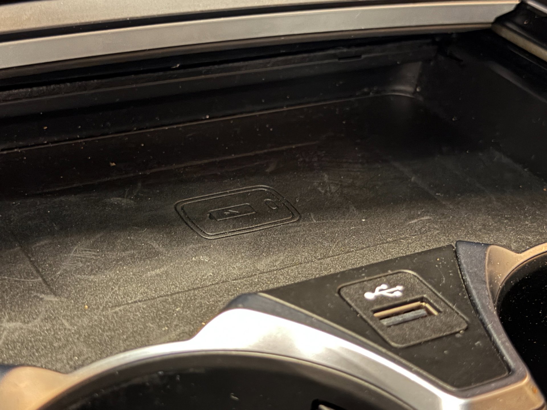 Foto van BMW 745e