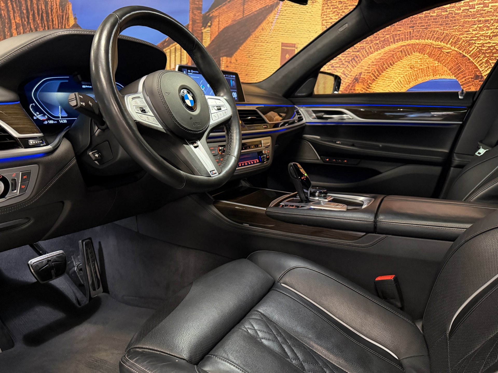 Foto van BMW 745e