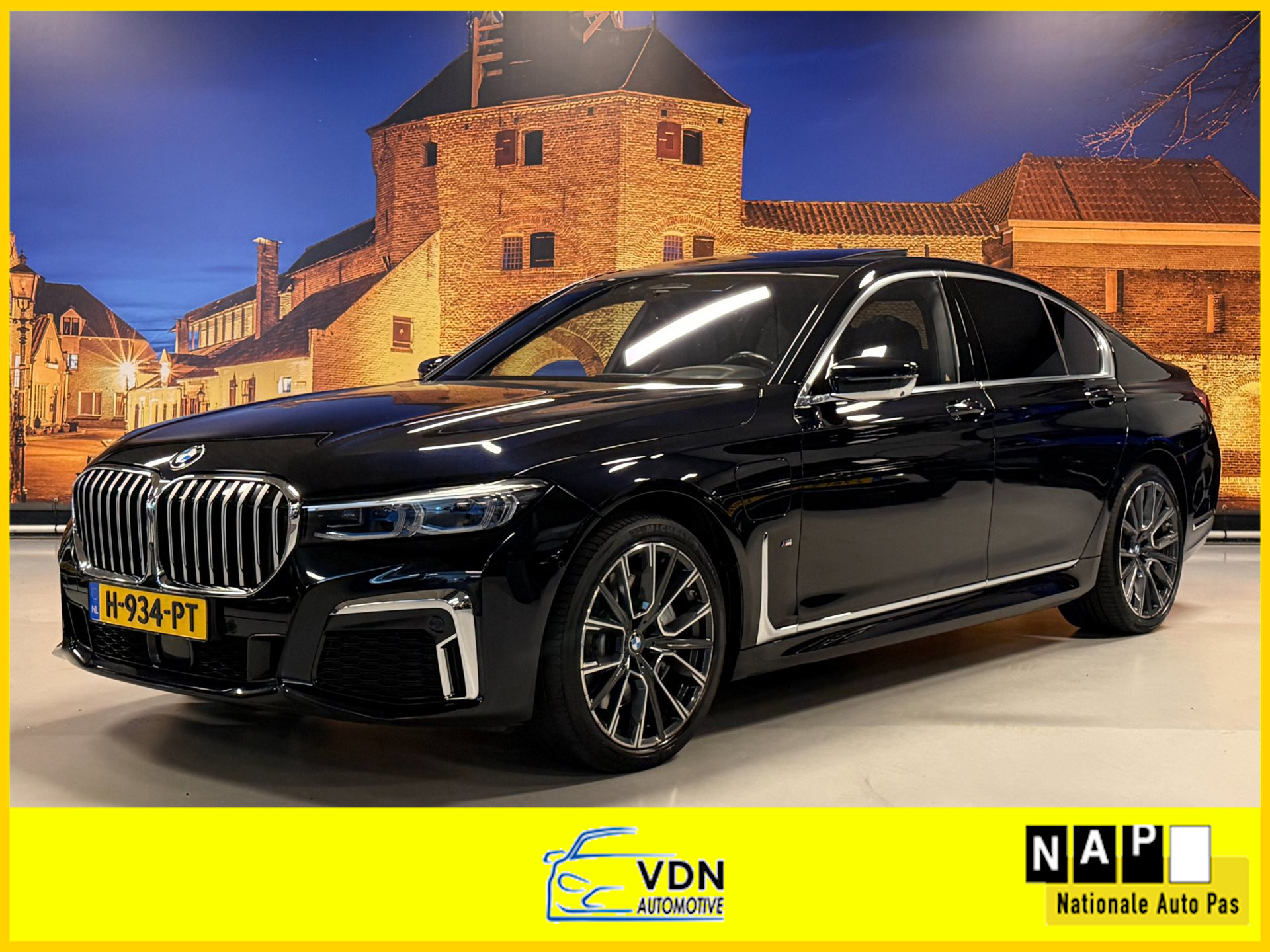 BMW 745e 745e M-Sport High Exe Schuifdak Laser HUD Harman Kardon 2020 - voorkant