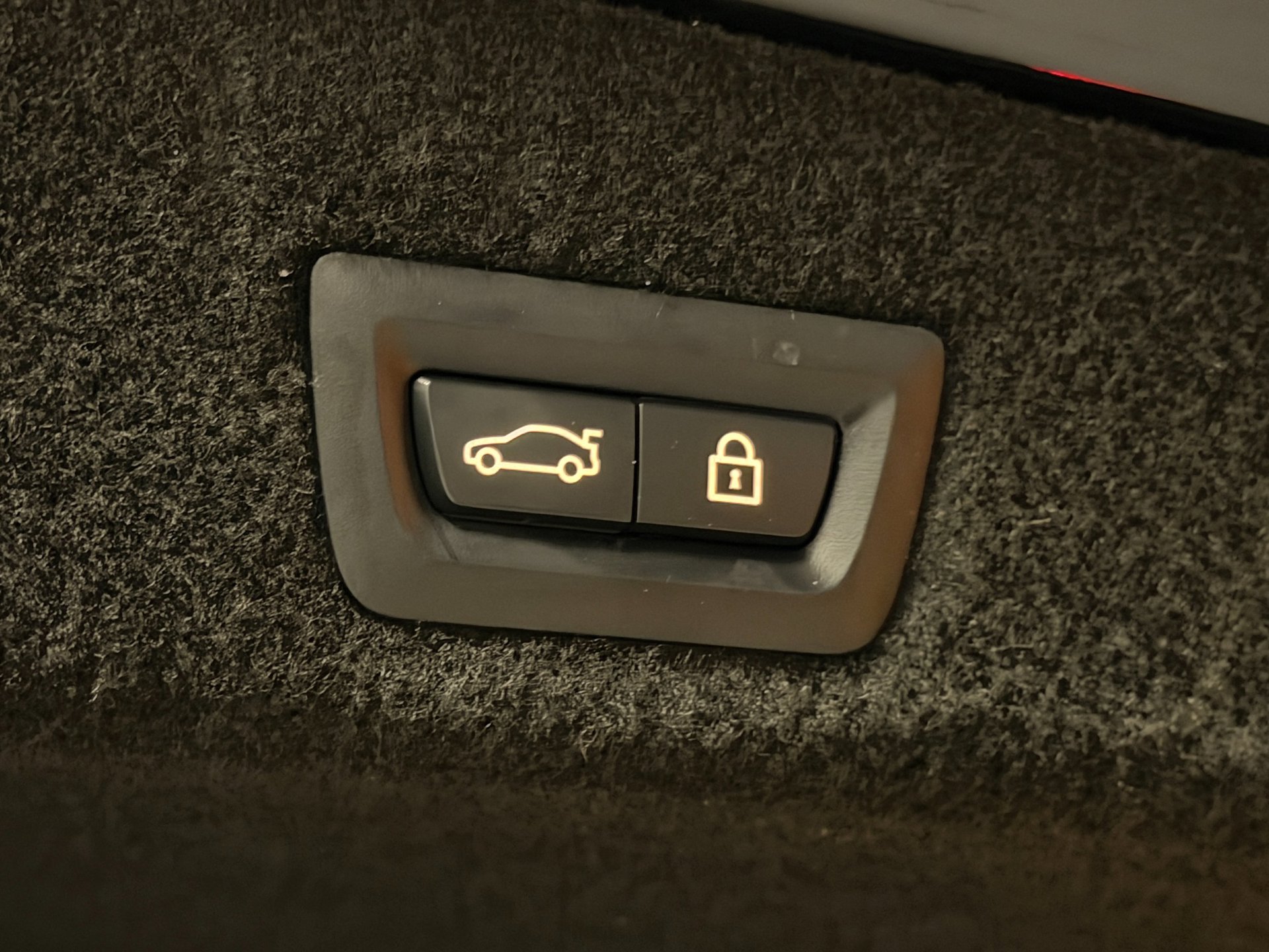 Foto van BMW 745e