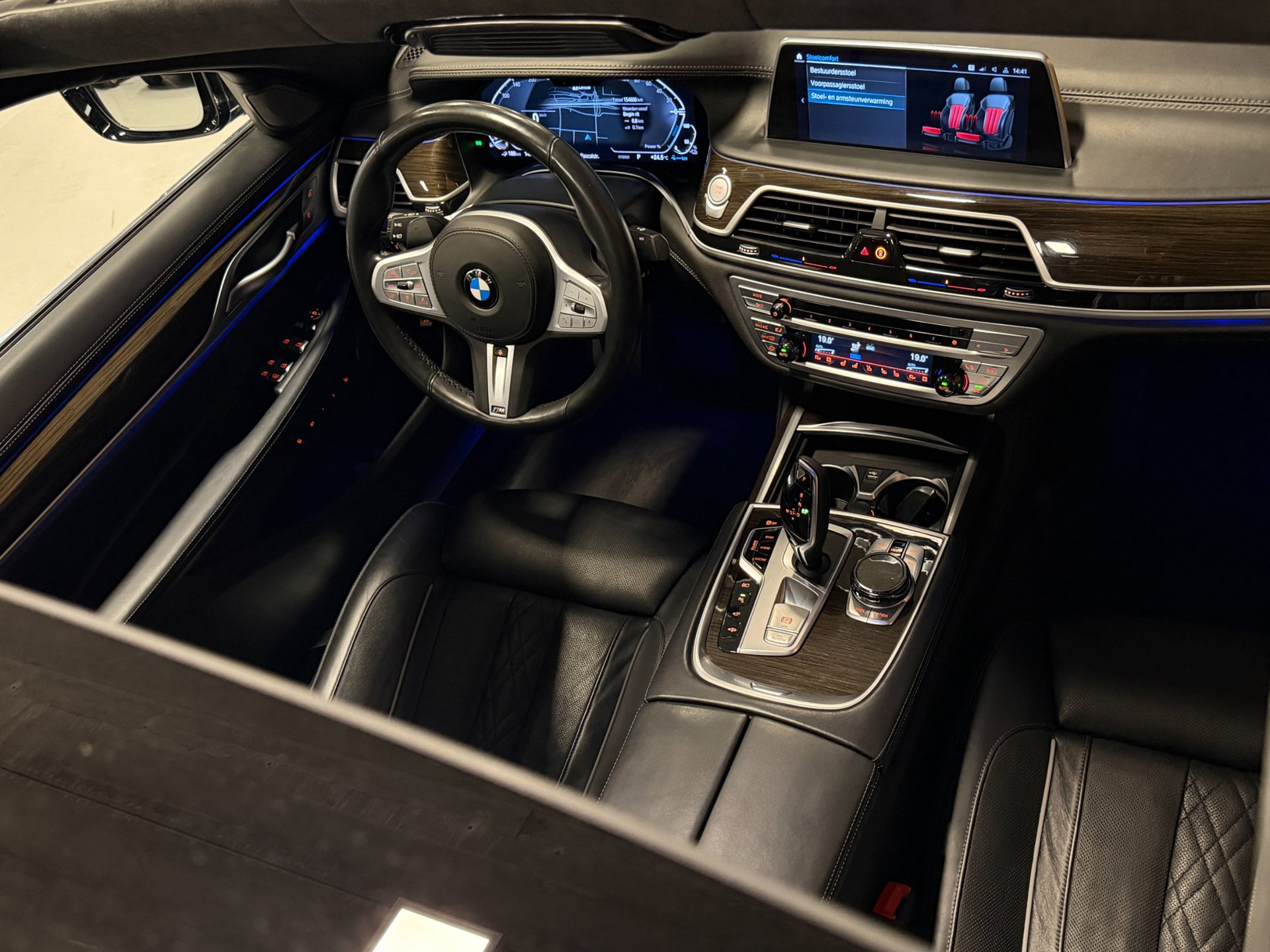 Foto van BMW 745e
