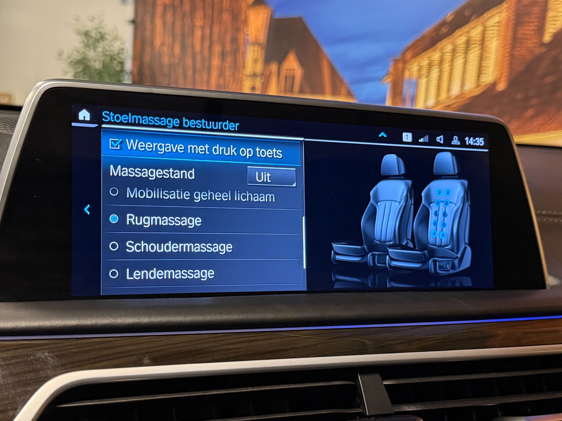 Foto van BMW 745e