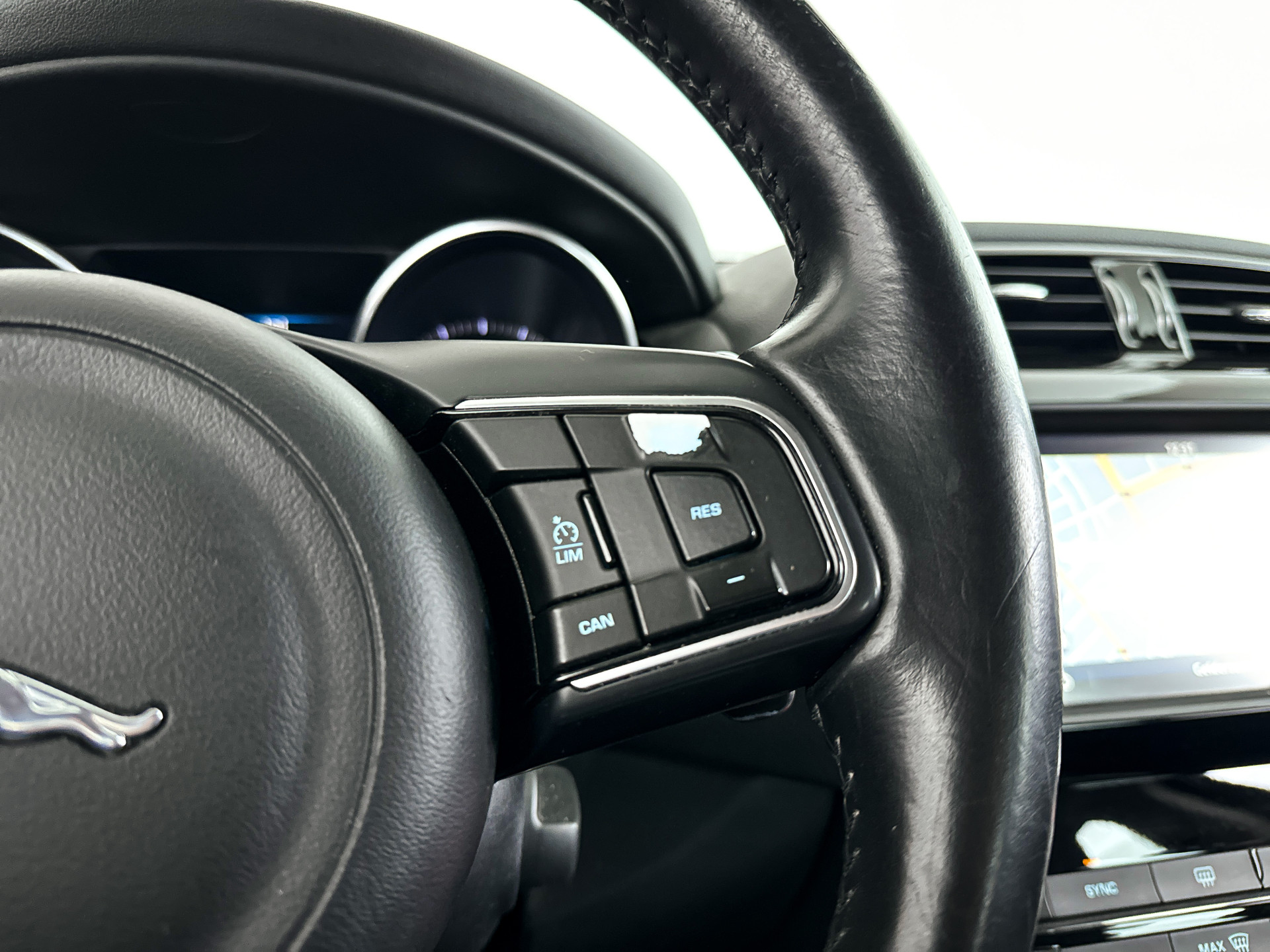 Foto van Jaguar Jaguar Xe
