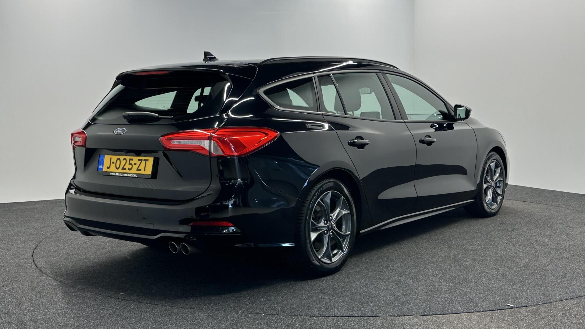 Foto van Ford Focus Wagon