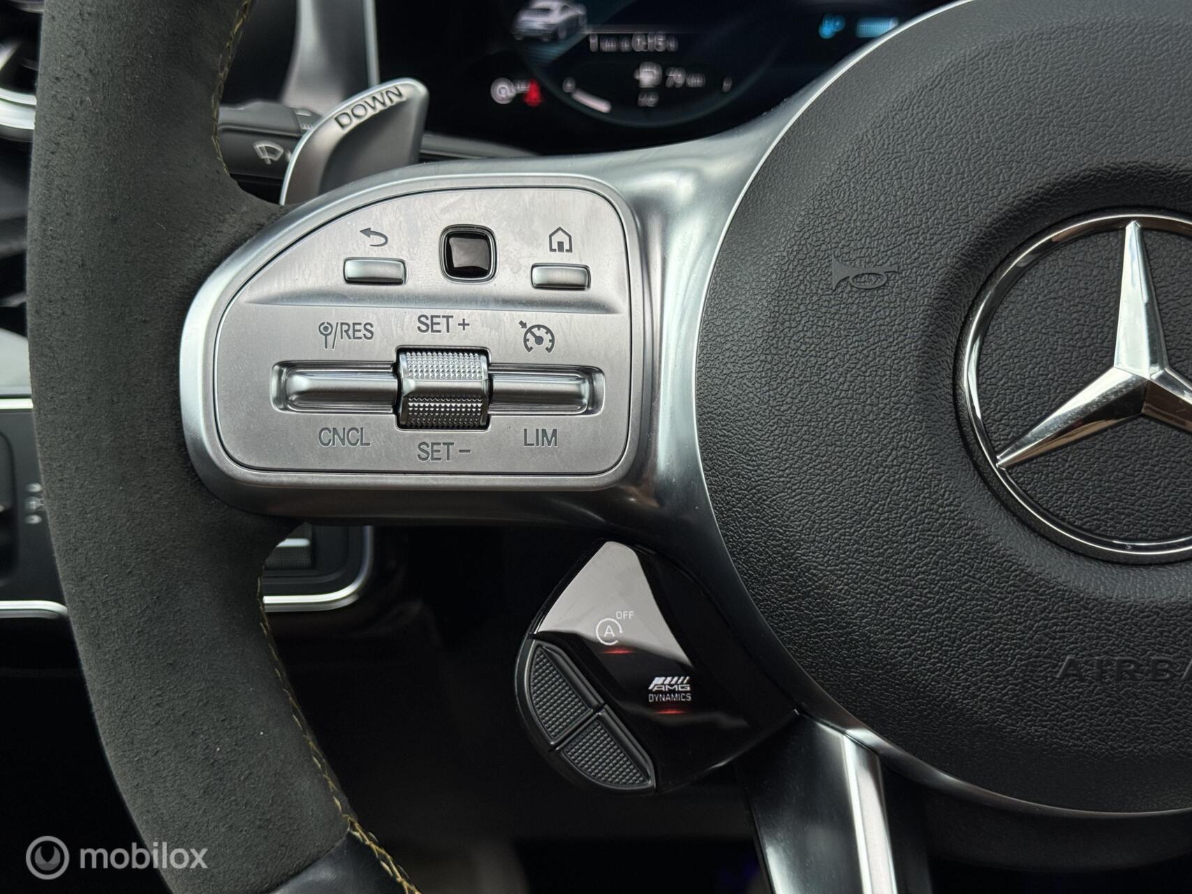 Foto van Mercedes-Benz AMG Cla 45 S