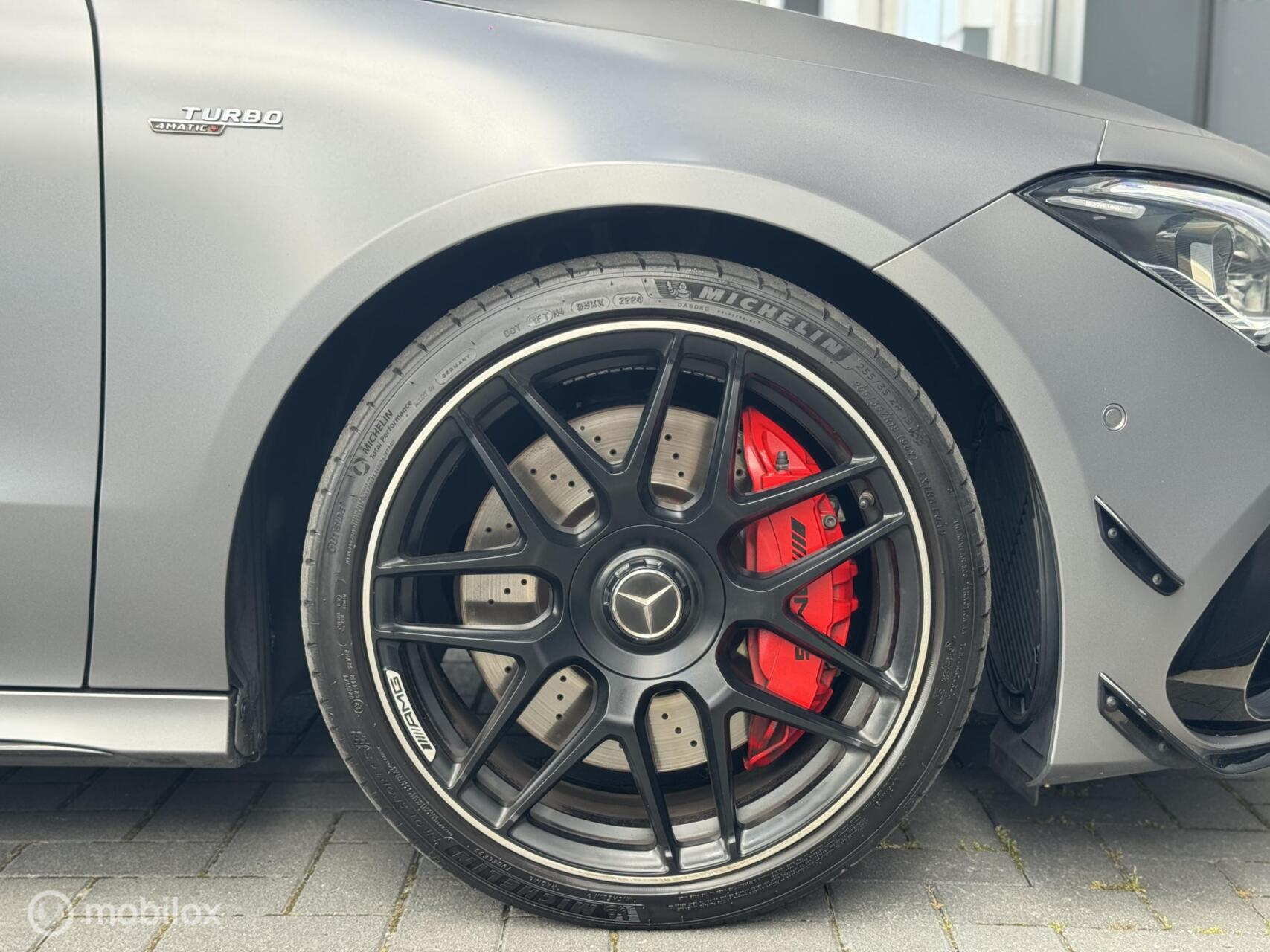 Foto van Mercedes-Benz AMG Cla 45 S
