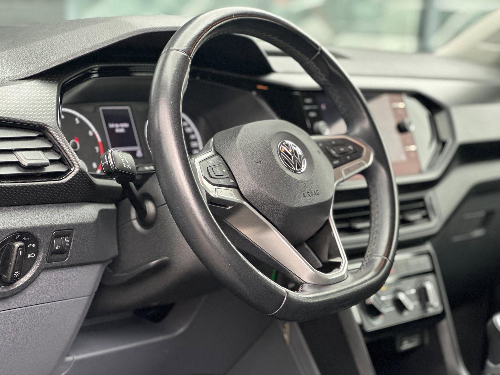 Foto van Volkswagen T-cross