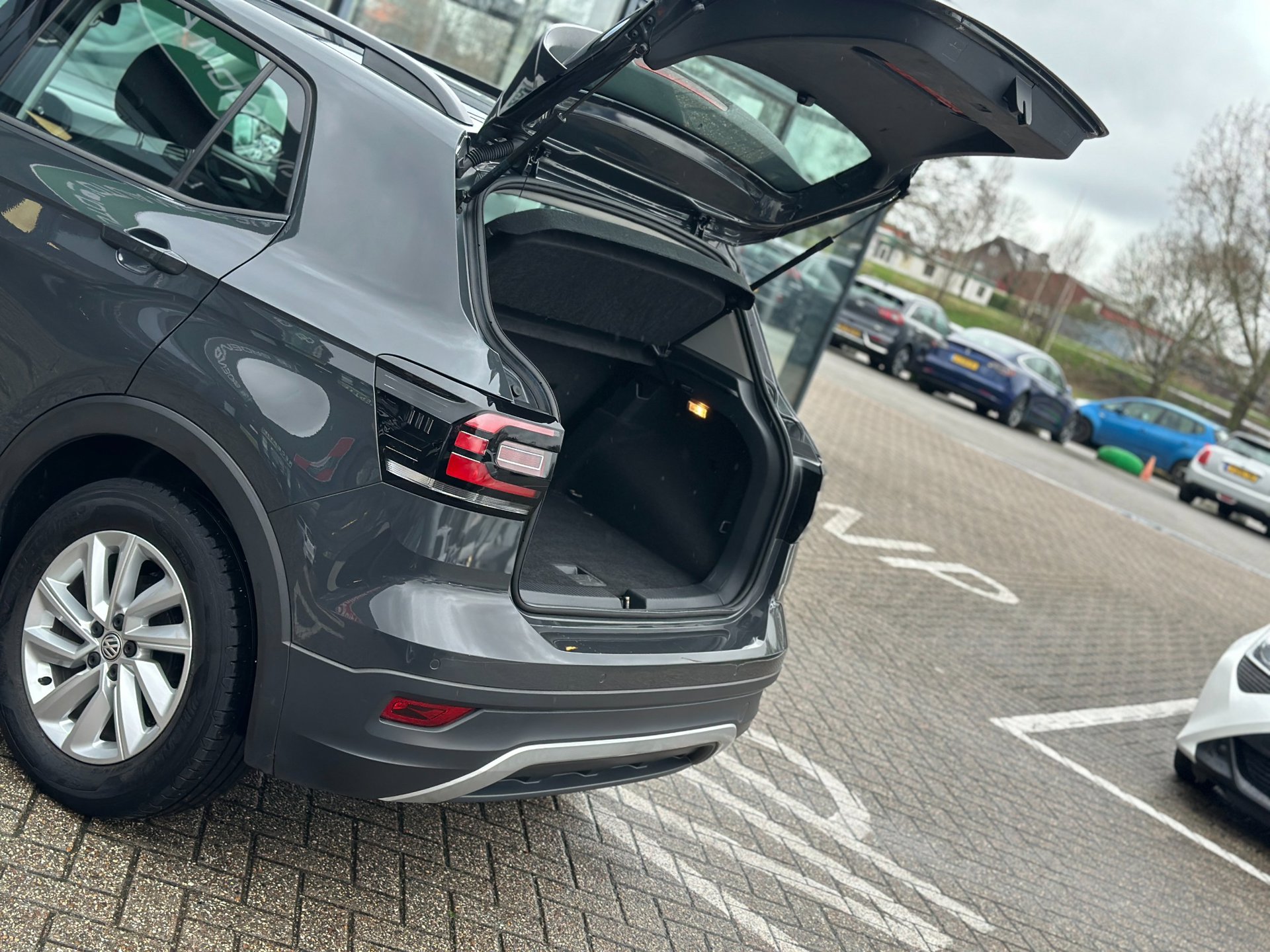 Foto van Volkswagen T-cross