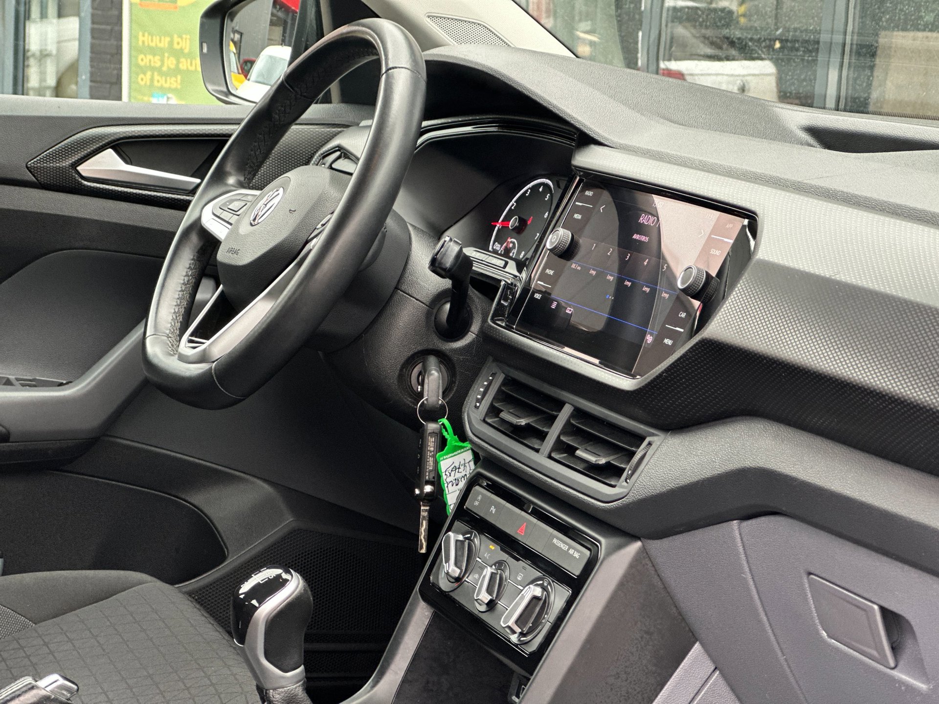 Foto van Volkswagen T-cross