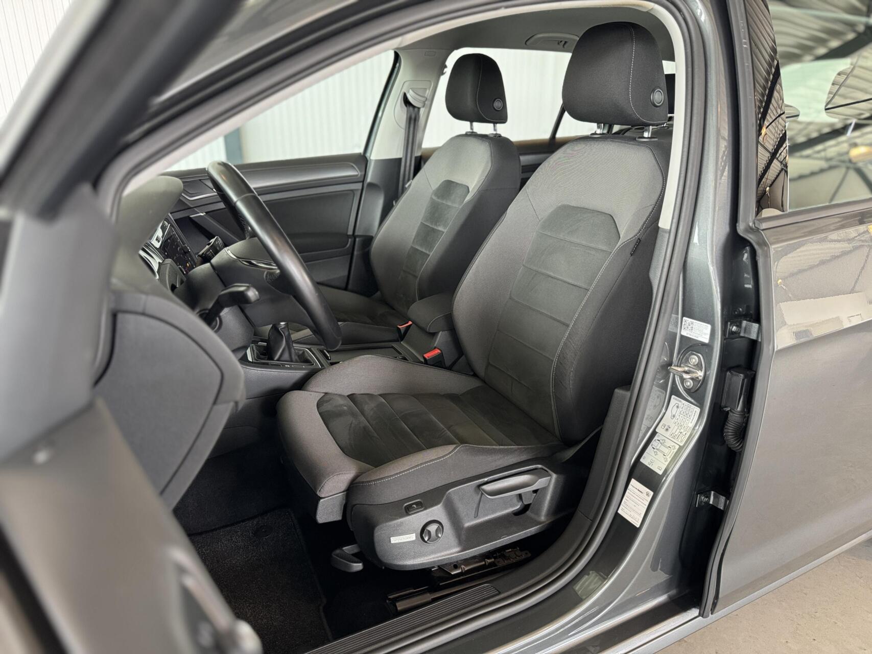 Foto van Volkswagen Golf Variant