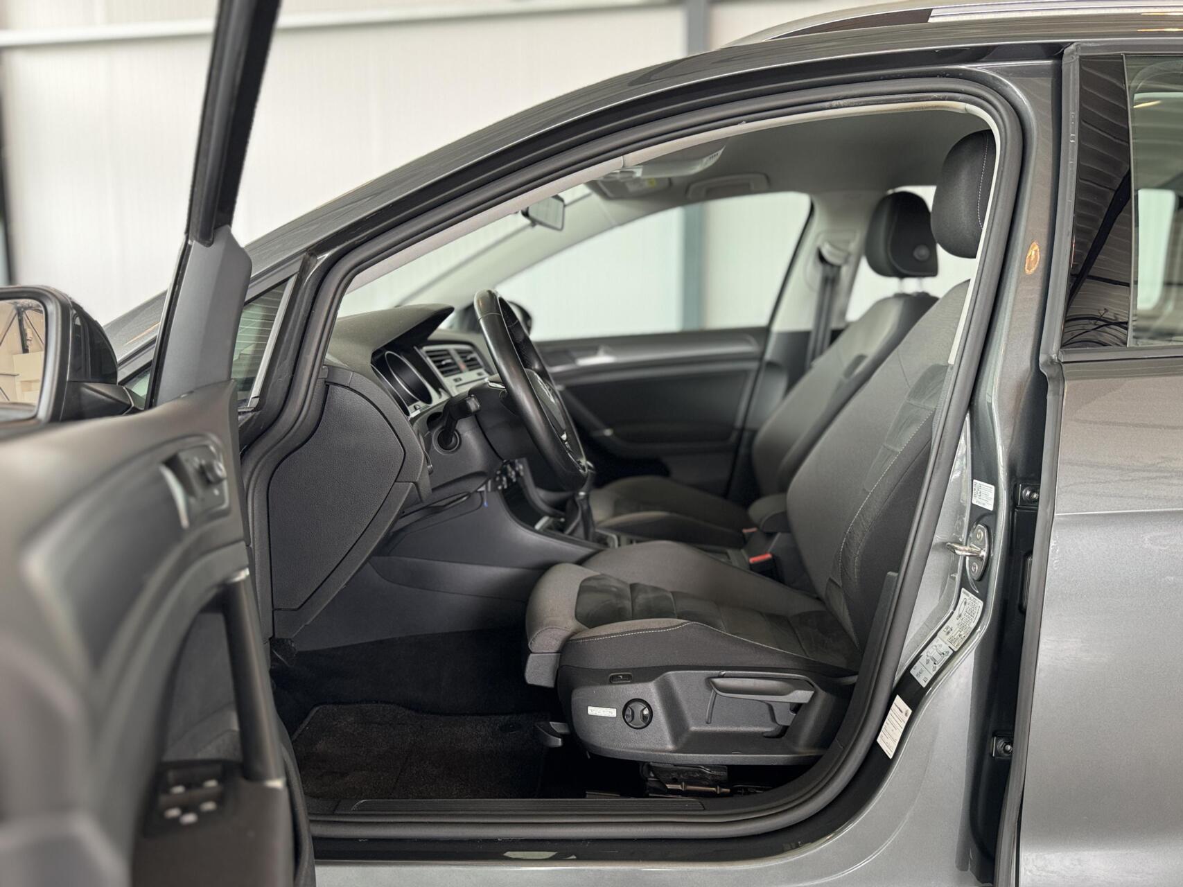 Foto van Volkswagen Golf Variant